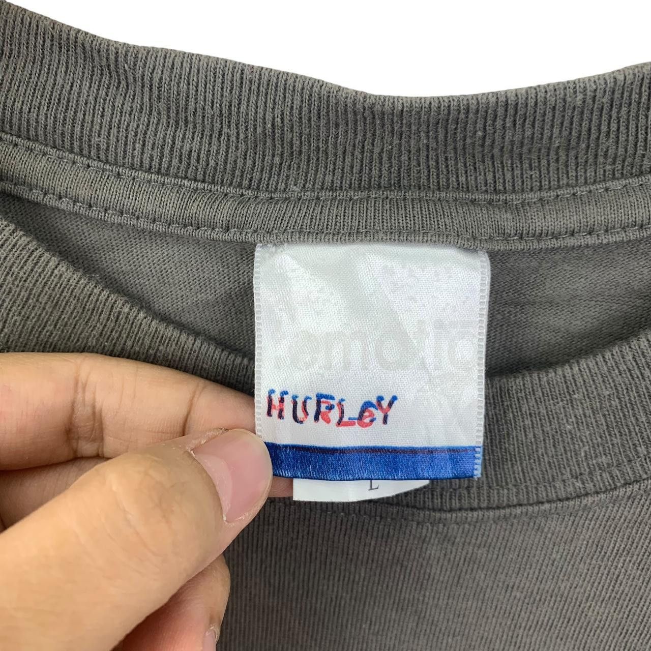 Hurley Vintage HURLEY INTERNATIONAL SKATE Patch Tee Shirt Top Size US L / EU 52-54 / 3 - 3 Thumbnail