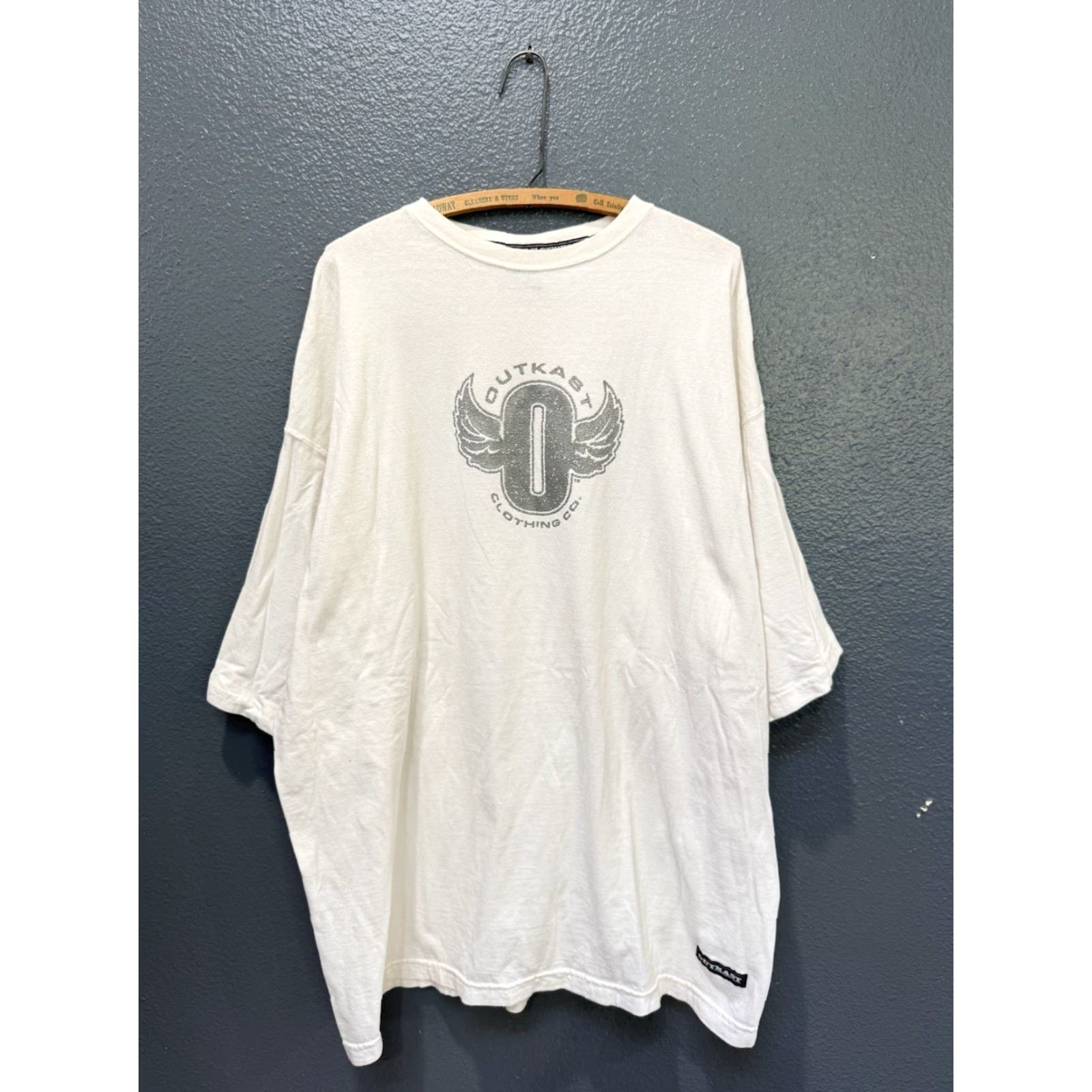 Vintage VINTAGE OutKast Clothing T-Shirt White 2XL Mens 2XL Baggy Rap Tee Shirt Y2K Size US XXL / EU 58 / 5 - 3 Thumbnail