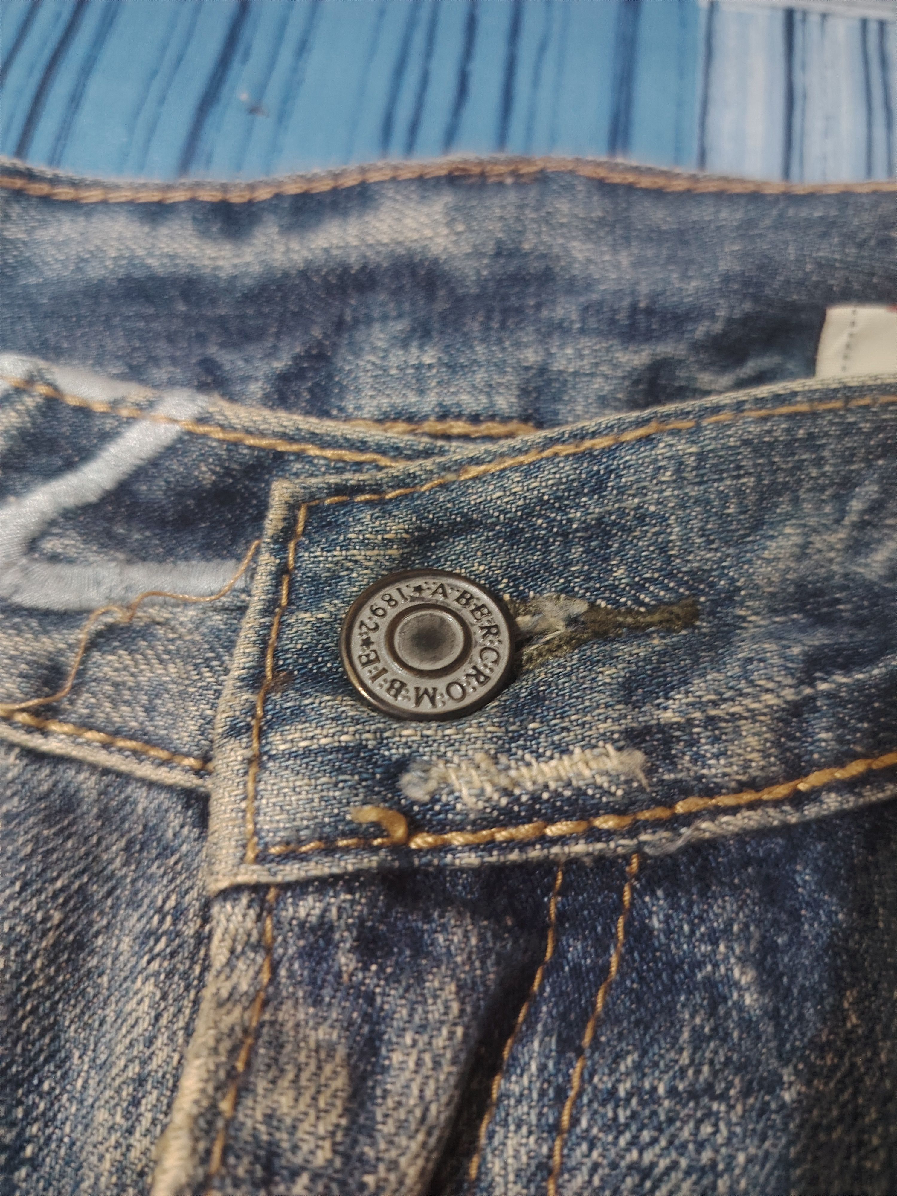 Abercrombie & Fitch Japanese A&F Baggy Flared Jeans Distressed Denim Size US 35 - 7 Thumbnail