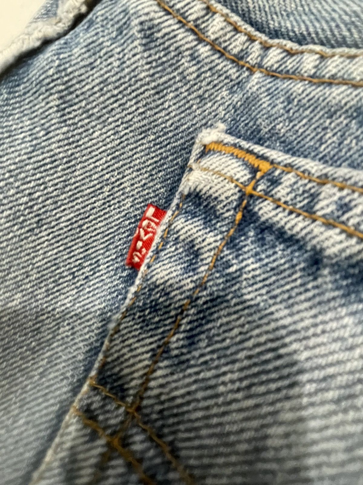 Levi's Vintage Clothing • 1989 LEVIS 501• Size US 36 / EU 52 - 4 Thumbnail