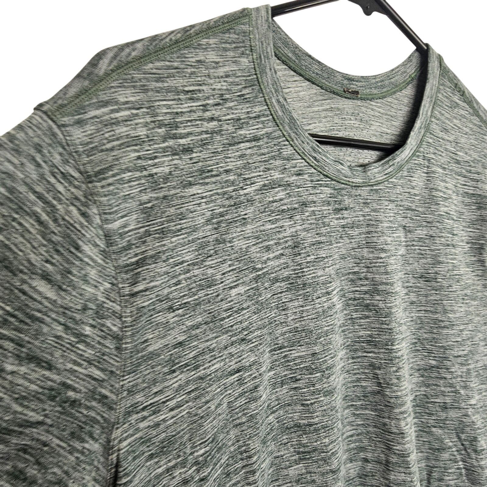 Lululemon Lululemon Mens Crew Neck T-Shirt Size L Stretch Activewear Size US L / EU 52-54 / 3 - 5 Thumbnail