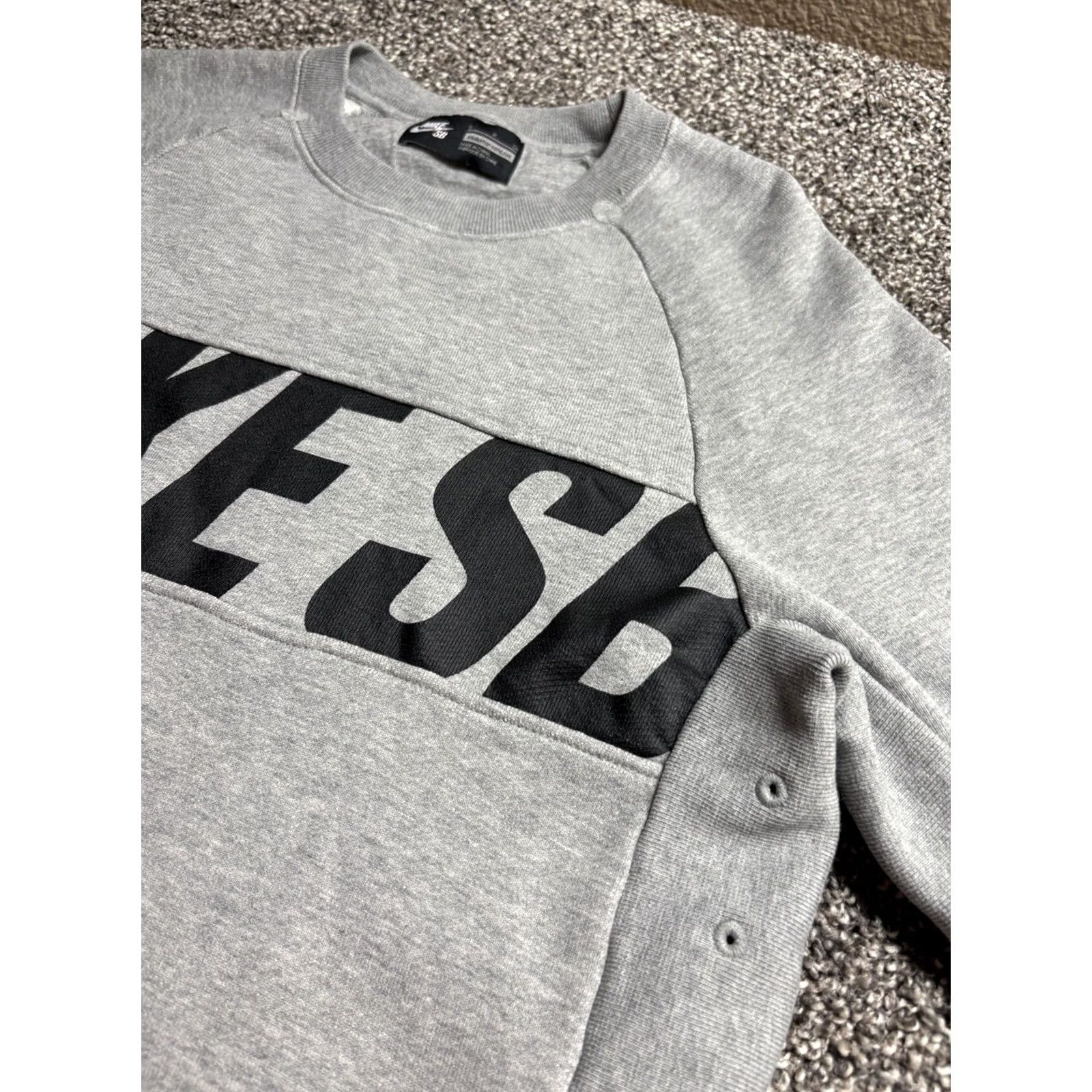 Nike Nike SB Everett Sweatshirt Mens Small Gray Motion Crew Heavyweight Size US S / EU 44-46 / 1 - 3 Thumbnail