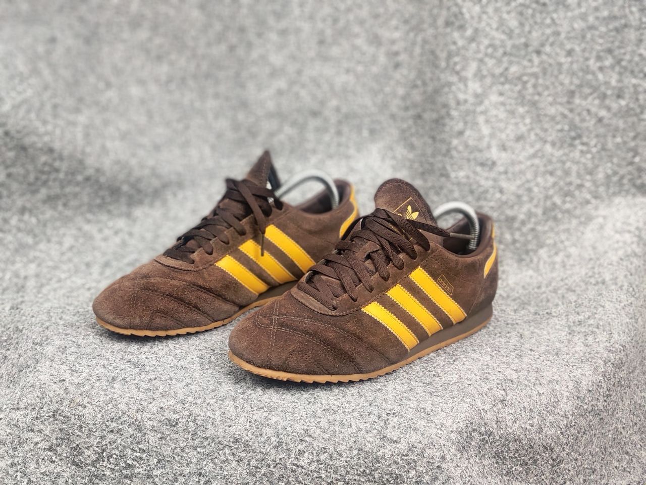 Adidas Adidas Vintage Y2K Style brown Yellow trendy suede sneakers Size US 8.5 / EU 41-42 - 1 Thumbnail