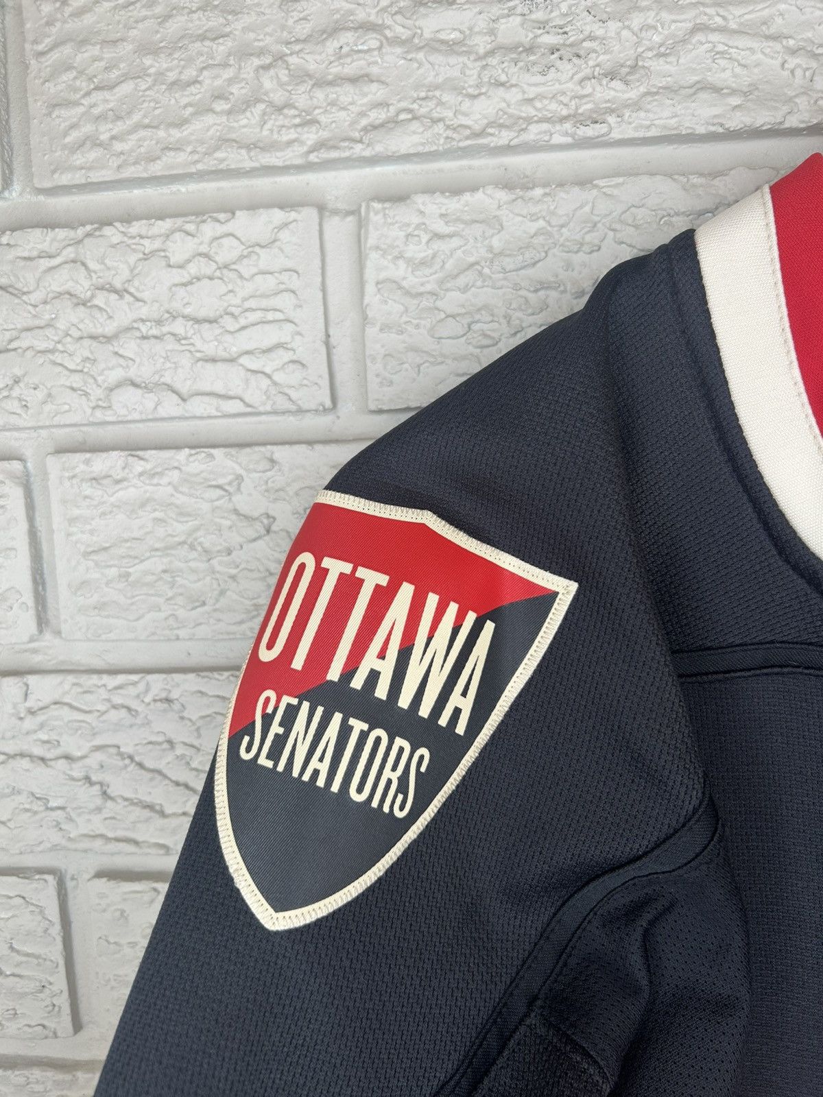 Reebok Reebok Ottawa Senators Heritage NHL Jersey Size US L / EU 52-54 / 3 - 8 Thumbnail