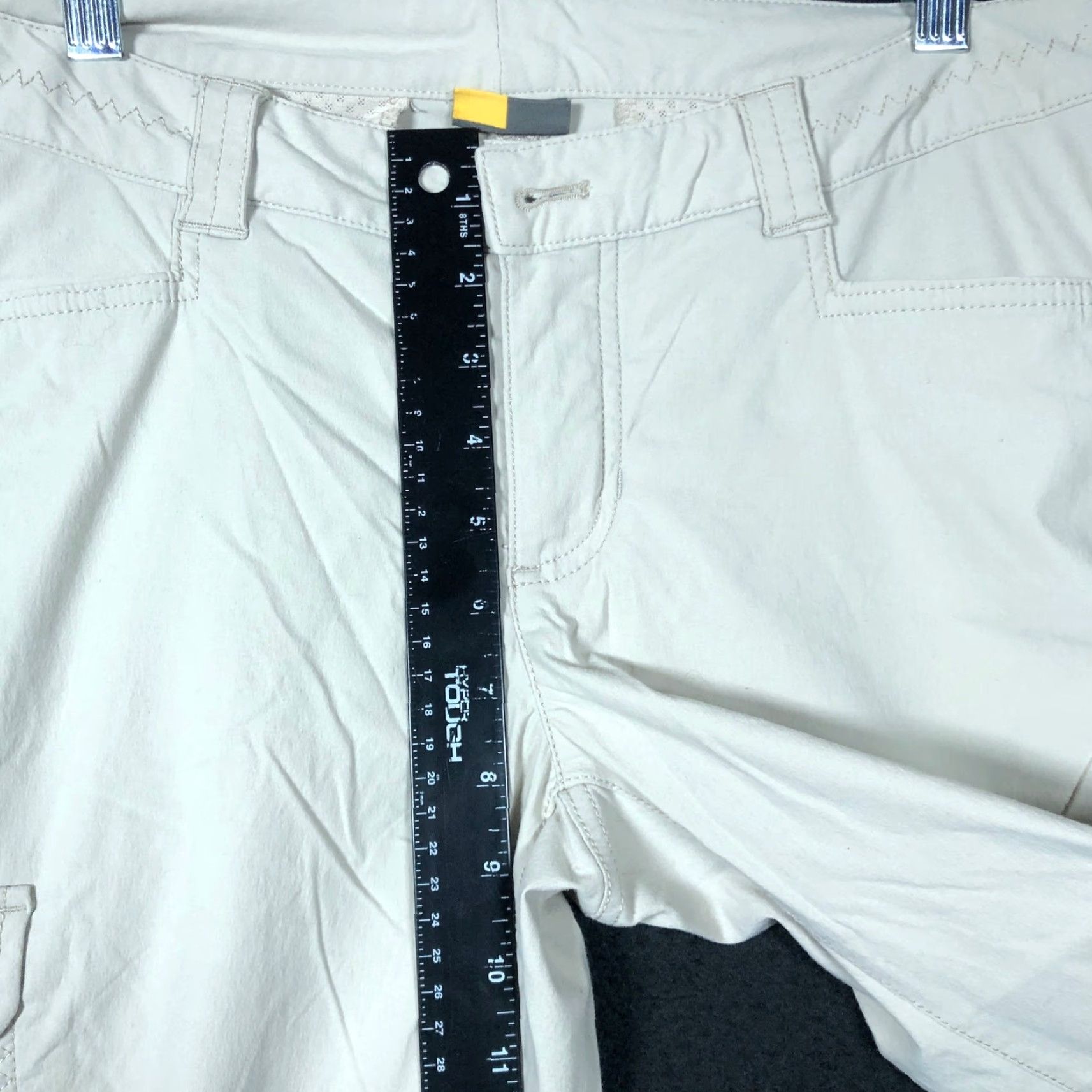 Eddie Bauer VINTAGE Eddie Bauer Womens Pants Tan Cargo Travex Capri Hiking Stretch 4 Size 27" / US 4 / IT 40 - 7 Thumbnail