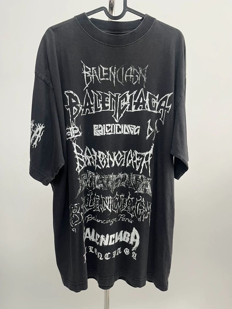 Balenciaga Balenciaga Black dragon year limited Sanskrit logo short s Size US S / EU 44-46 / 1 - 1 Thumbnail