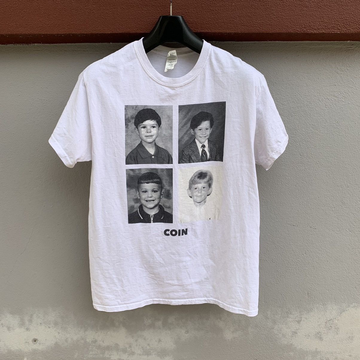 Band Tees Coin Pop Rock Band Tee Size US M / EU 48-50 / 2 - 1 Thumbnail