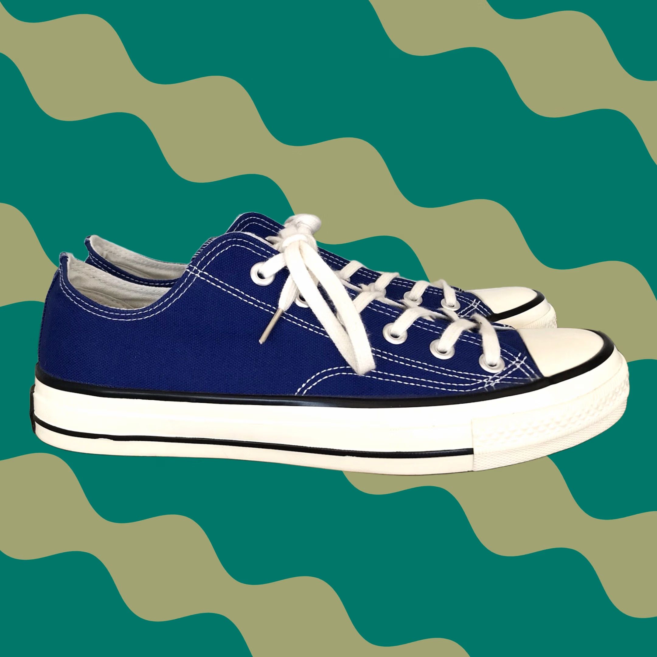 Vintage Evenstar Navy Blue Canvas Lace-Up Comfort Retro Casual Fashion Sneakers Men Women 10/11 Shoes Size US 10 / IT 40 - 1 Thumbnail