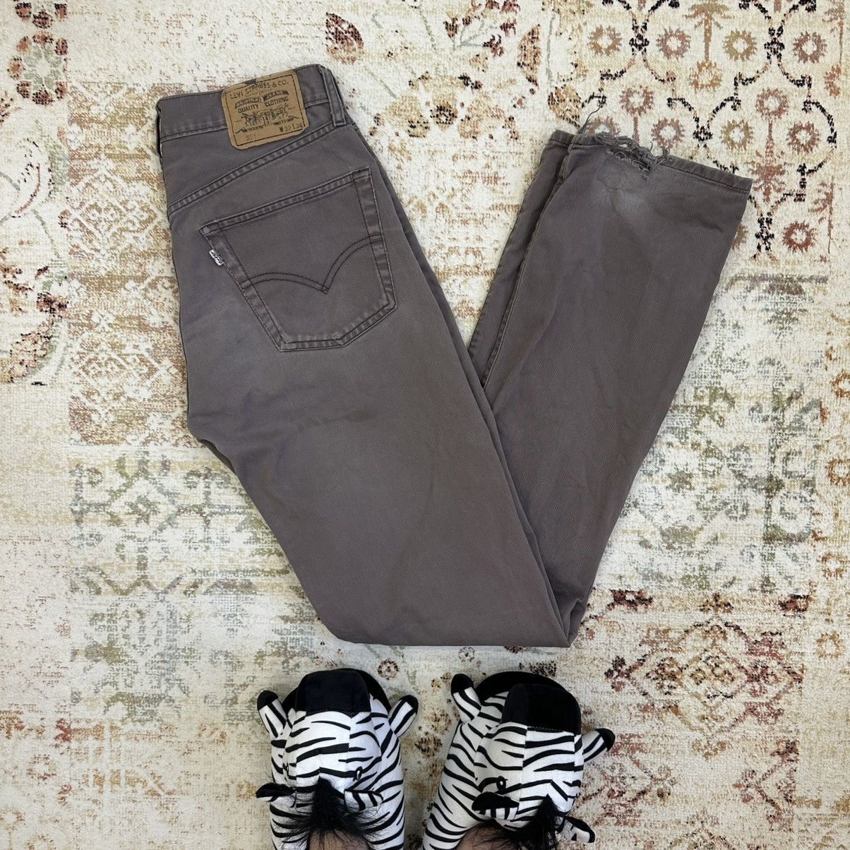 Levi's Vintage Clothing × Vintage Vintage Levi’s 551 Jeans W32xL36 Old Money Hype Y2K 00s Size US 32 / EU 48 - 1 Thumbnail