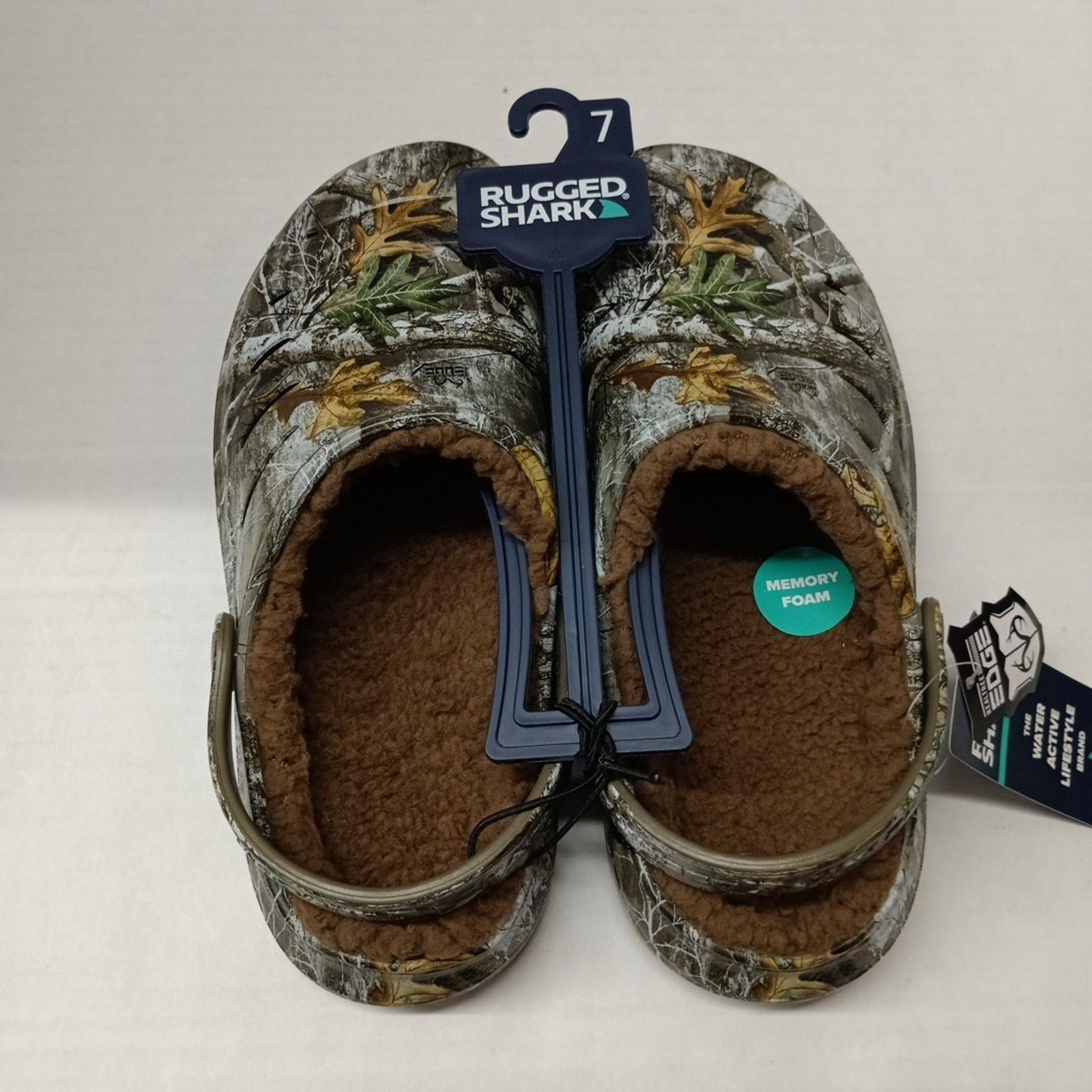 Other Rugged Shark RealTree Men's Size 7 Camo Lined Sherpa Clogs Size US 7 / EU 40 - 1 Thumbnail