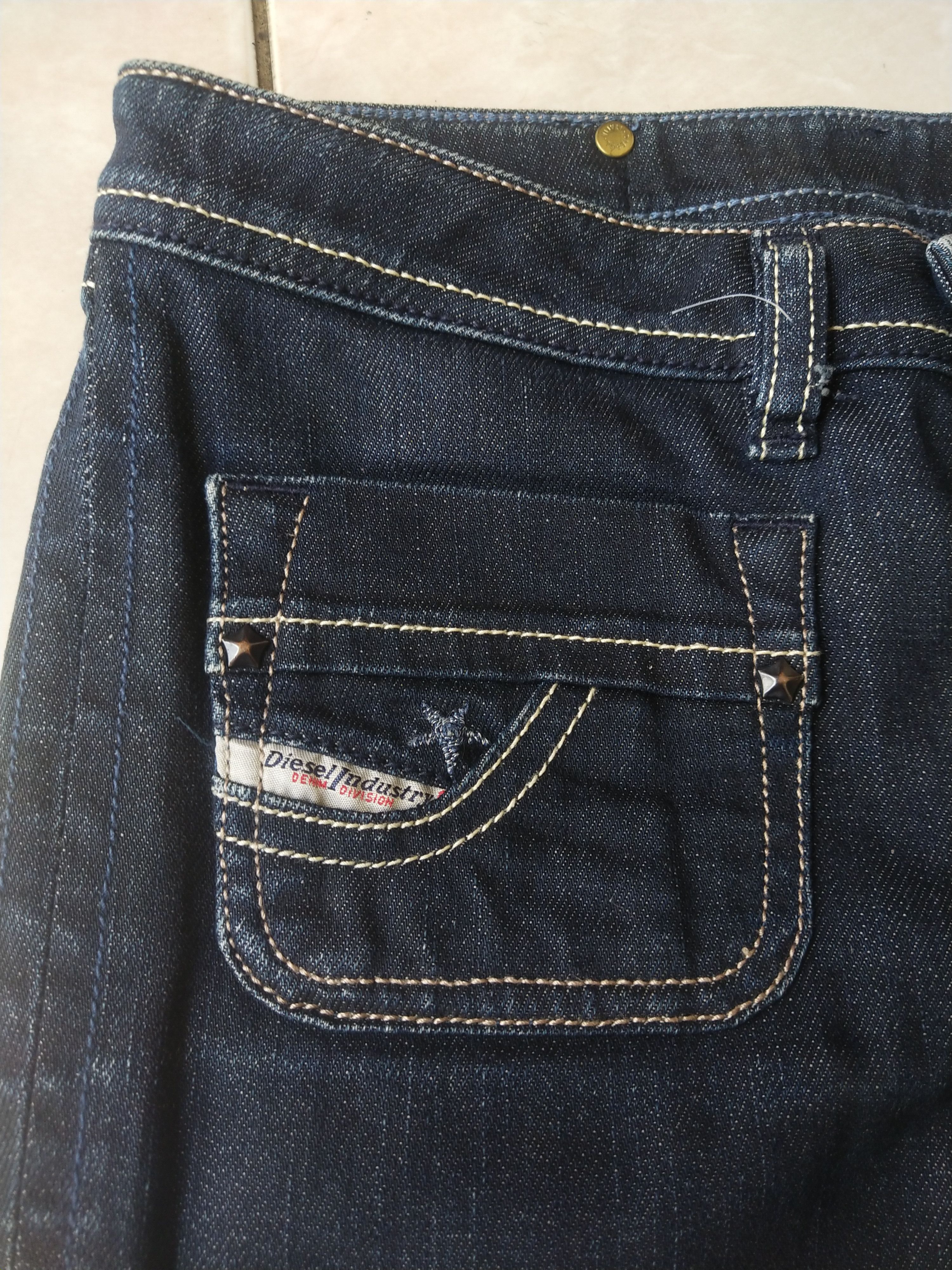 Diesel Diesel Kinkey Wash Stretch Denim Jeans Italy Y2K Archival Size 25" / US 0 / IT 36 - 3 Thumbnail