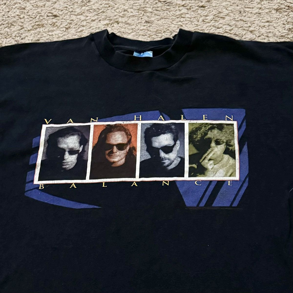 Band Tees VINTAGE 1995 VAN HALEN TOUR TEE! Size US XL / EU 56 / 4 - 3 Thumbnail