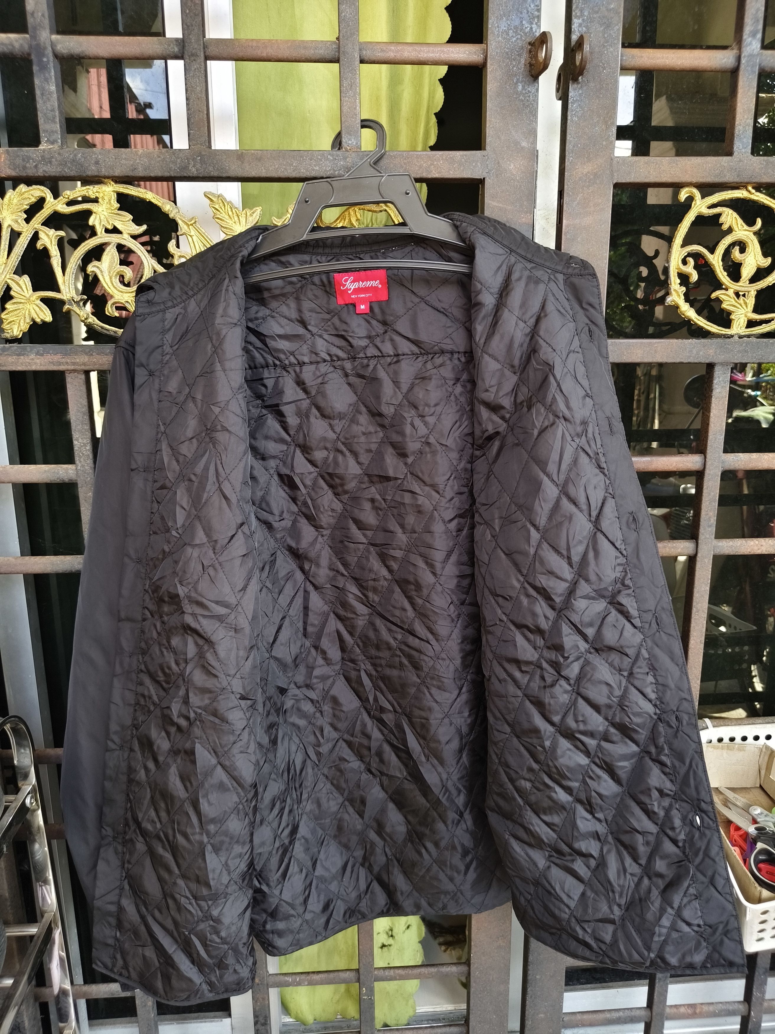 Supreme Supreme Nylon Filled Shirt Black FW 2022 collection Size US M / EU 48-50 / 2 - 3 Thumbnail