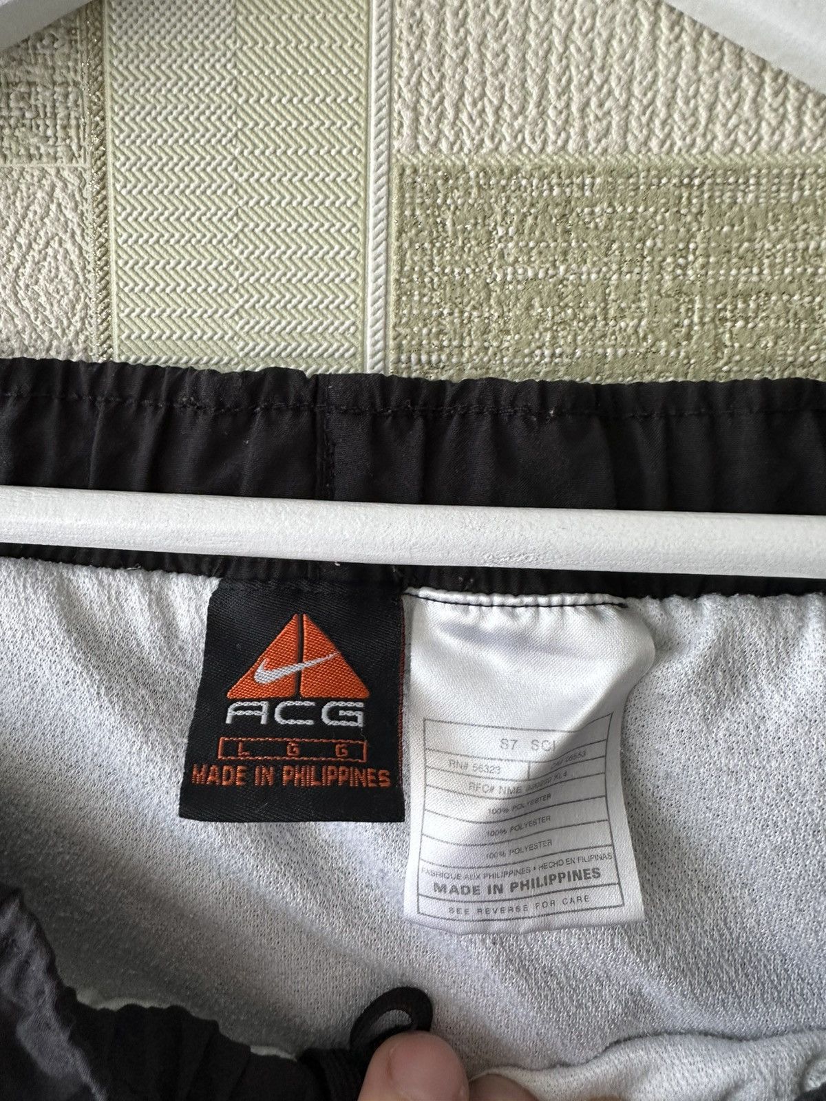 Nike ACG Nike ACG vintage shorts size L Size US 34 / EU 50 - 7 Thumbnail