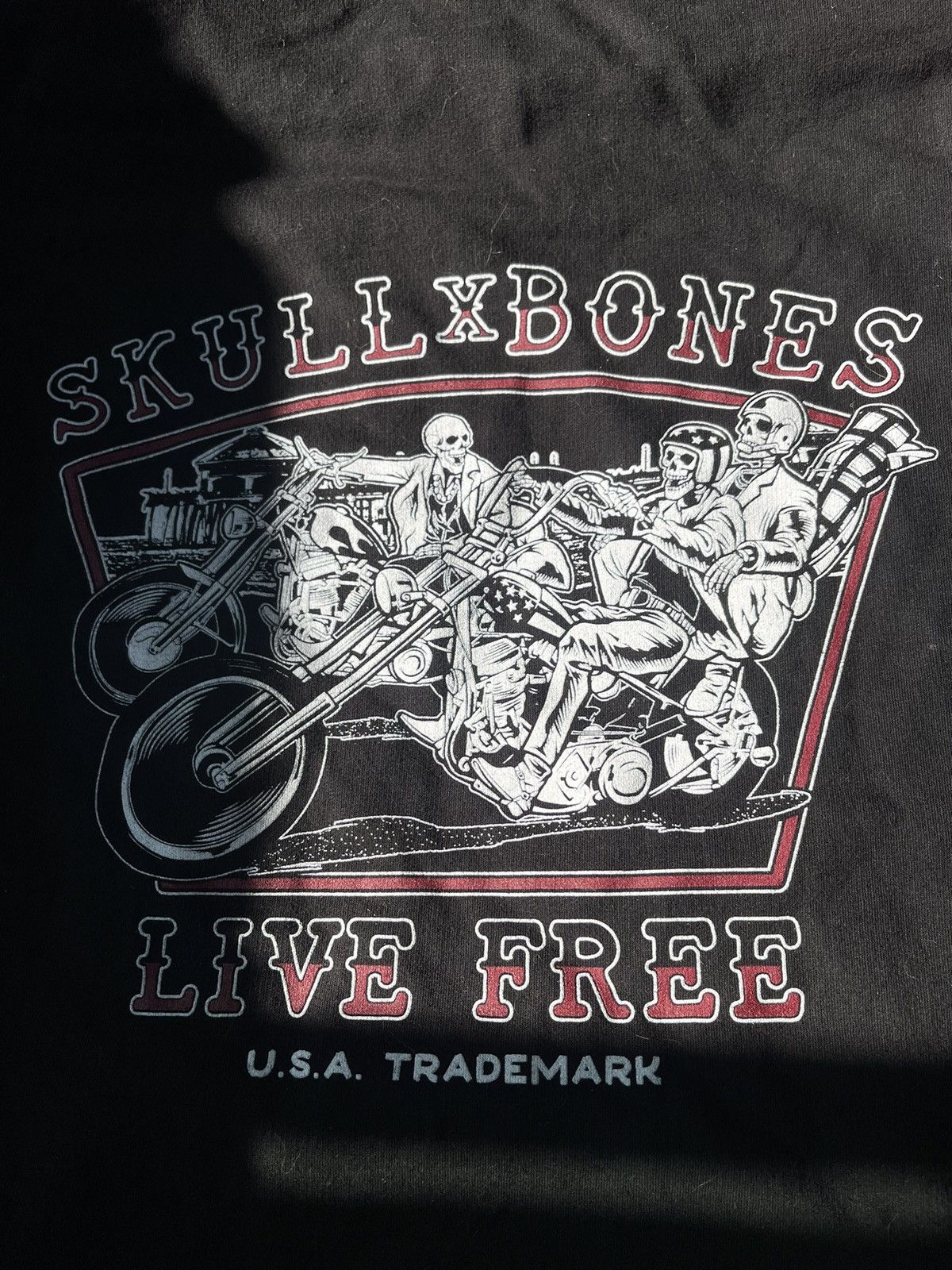 Vintage skullxbones hoodie Size US L / EU 52-54 / 3 - 5 Thumbnail