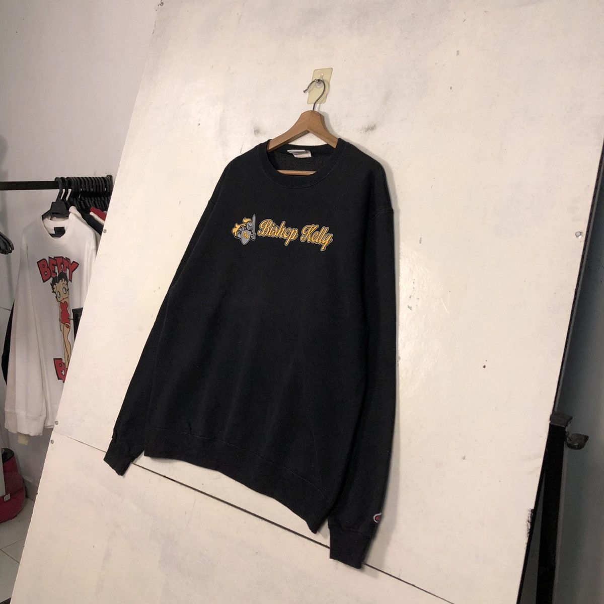 Japanese Brand 📌Vintage Champion Sweatshirt Bishop Kelly Big Logo Size US L / EU 52-54 / 3 - 4 Thumbnail