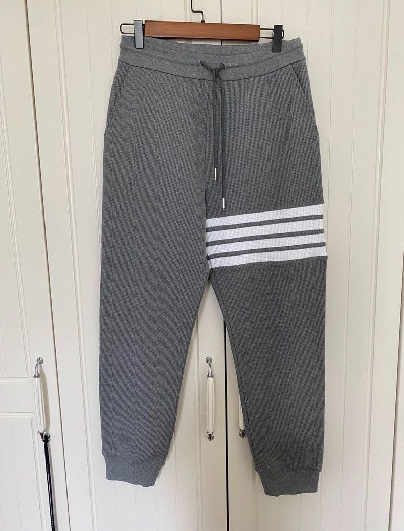 Thom Browne Thom Browne size 1 Huff and puff leggings Size US 39 - 1 Thumbnail