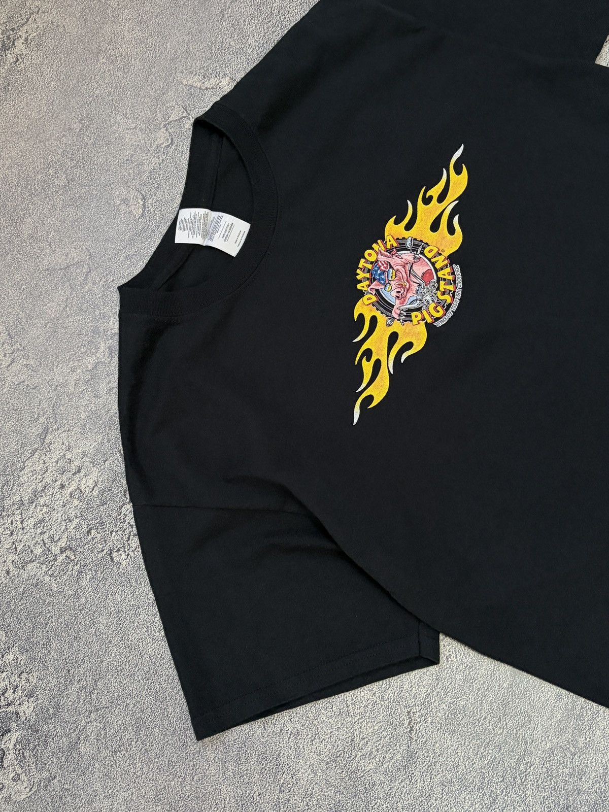 Gildan Vintage Daytona Pig Stand Home of the Pork Chopper Shirt L Size US L / EU 52-54 / 3 - 7 Thumbnail