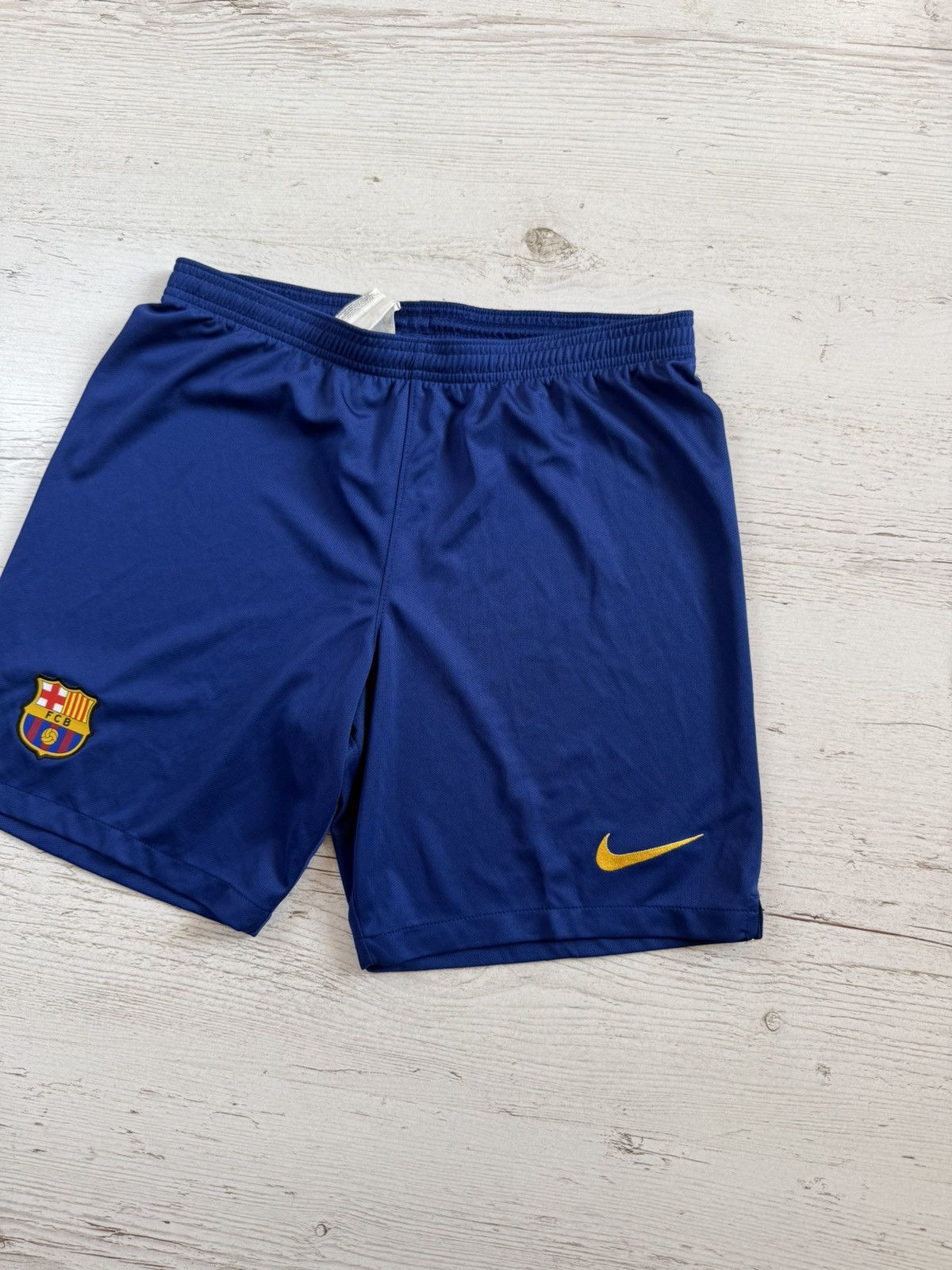 Nike Shorts nike barcelona Size US 30 / EU 46 - 2 Thumbnail