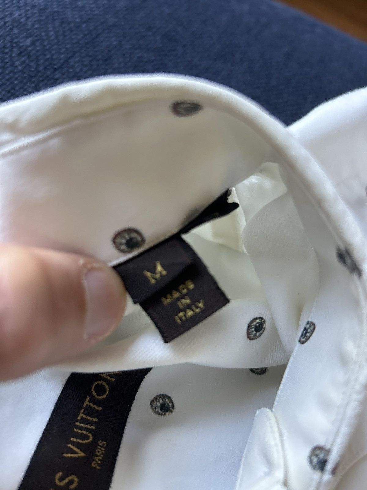 Louis Vuitton LV shirt with eyes print Size US M / EU 48-50 / 2 - 3 Thumbnail