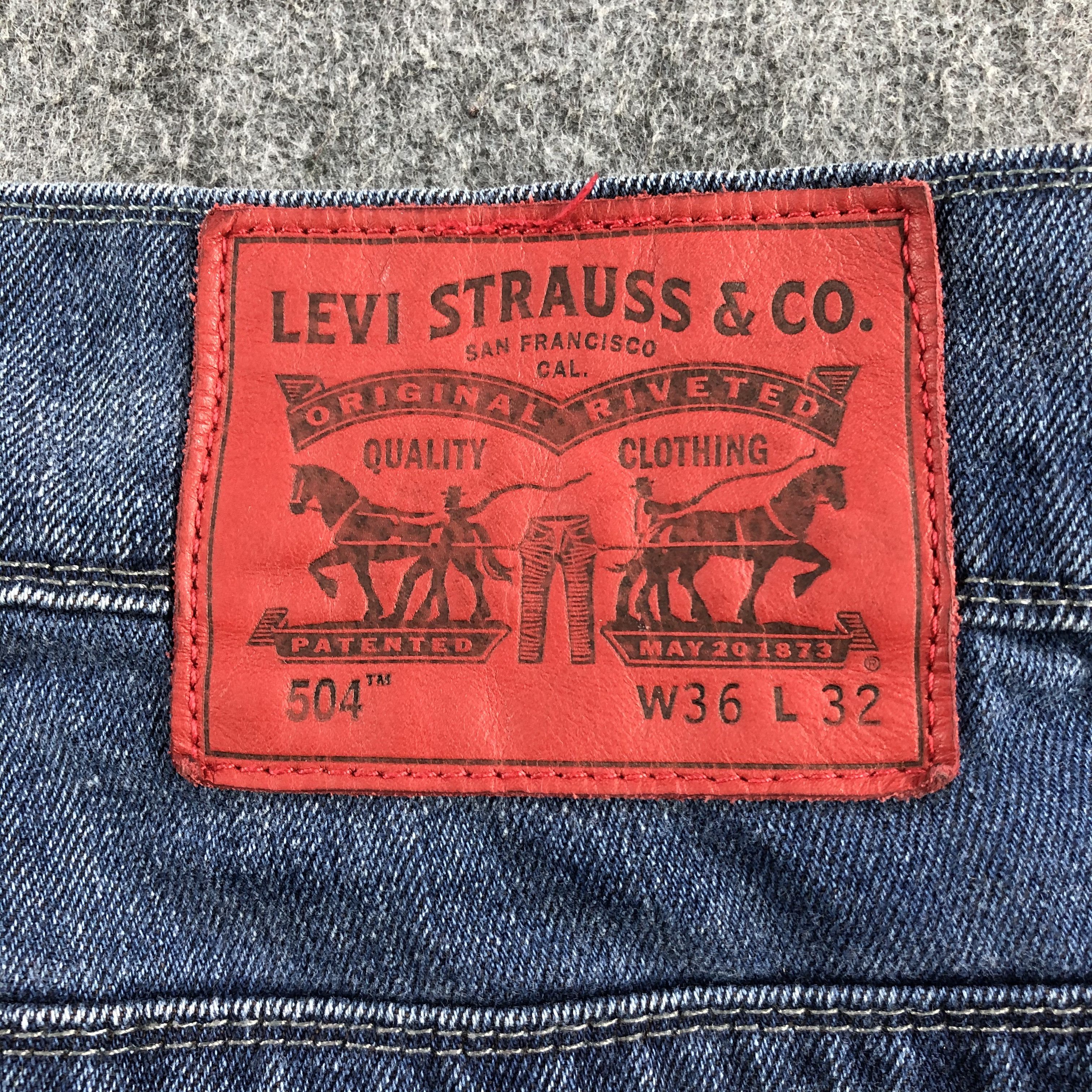 Levi's Vintage Blue Wash Levis 504 Jeans-J2253 Size US 37 - 5 Thumbnail