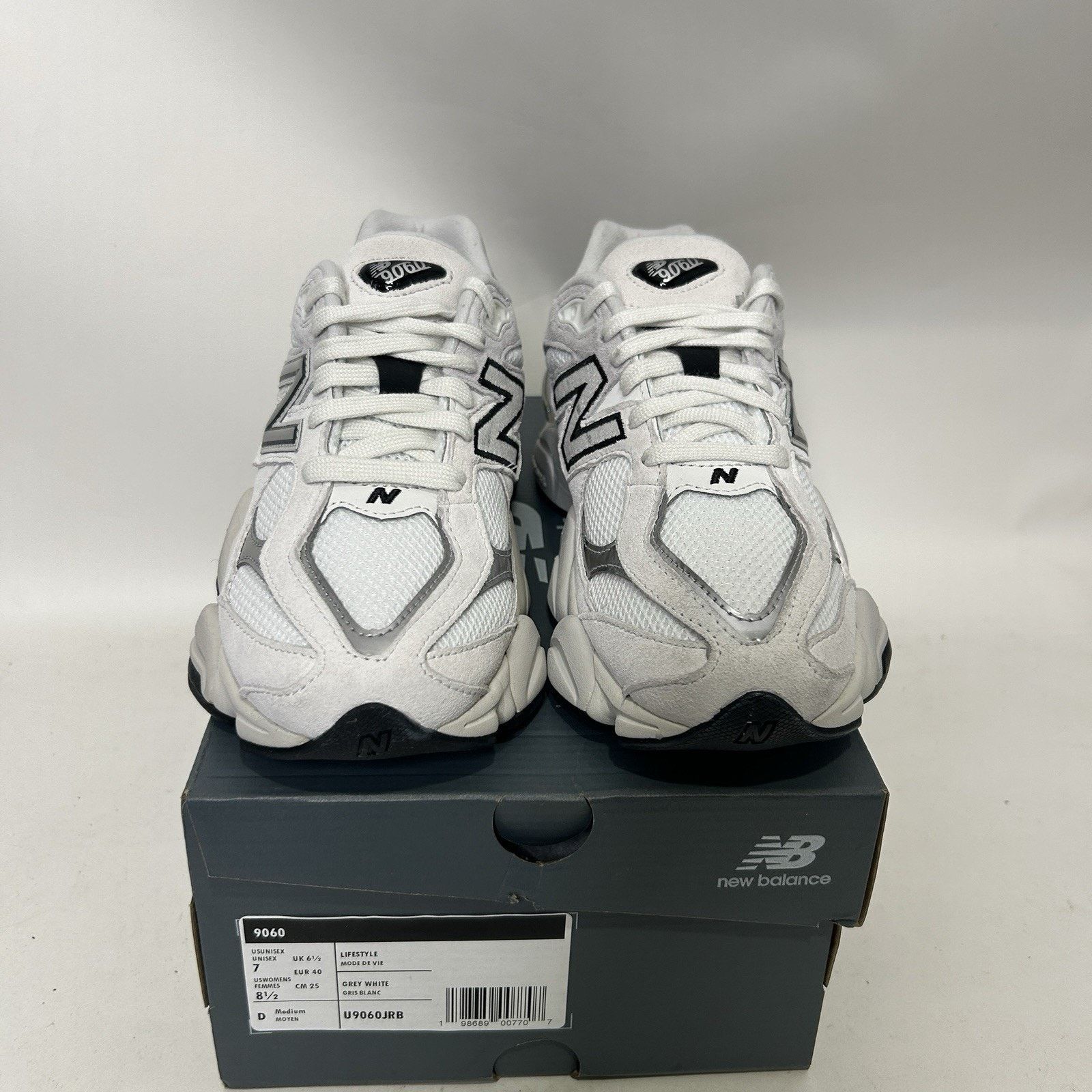 New Balance New Balance 9060 'White Black Metallic Silver' U9060JRB Size US 8.5 / IT 38.5 - 2 Thumbnail