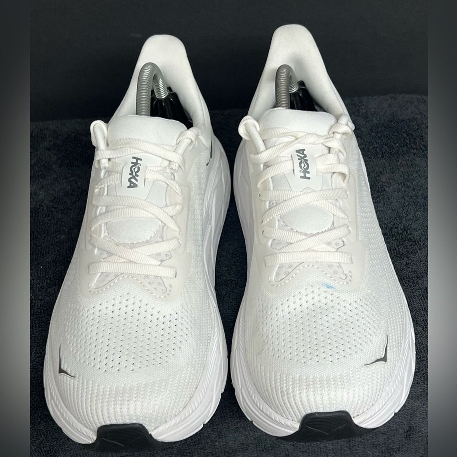 Hoka Hoka One One Arahi 7 Mens Blanc de Blanc Shoes 9.5 D NWOB Size US 9.5 / EU 42-43 - 6 Thumbnail