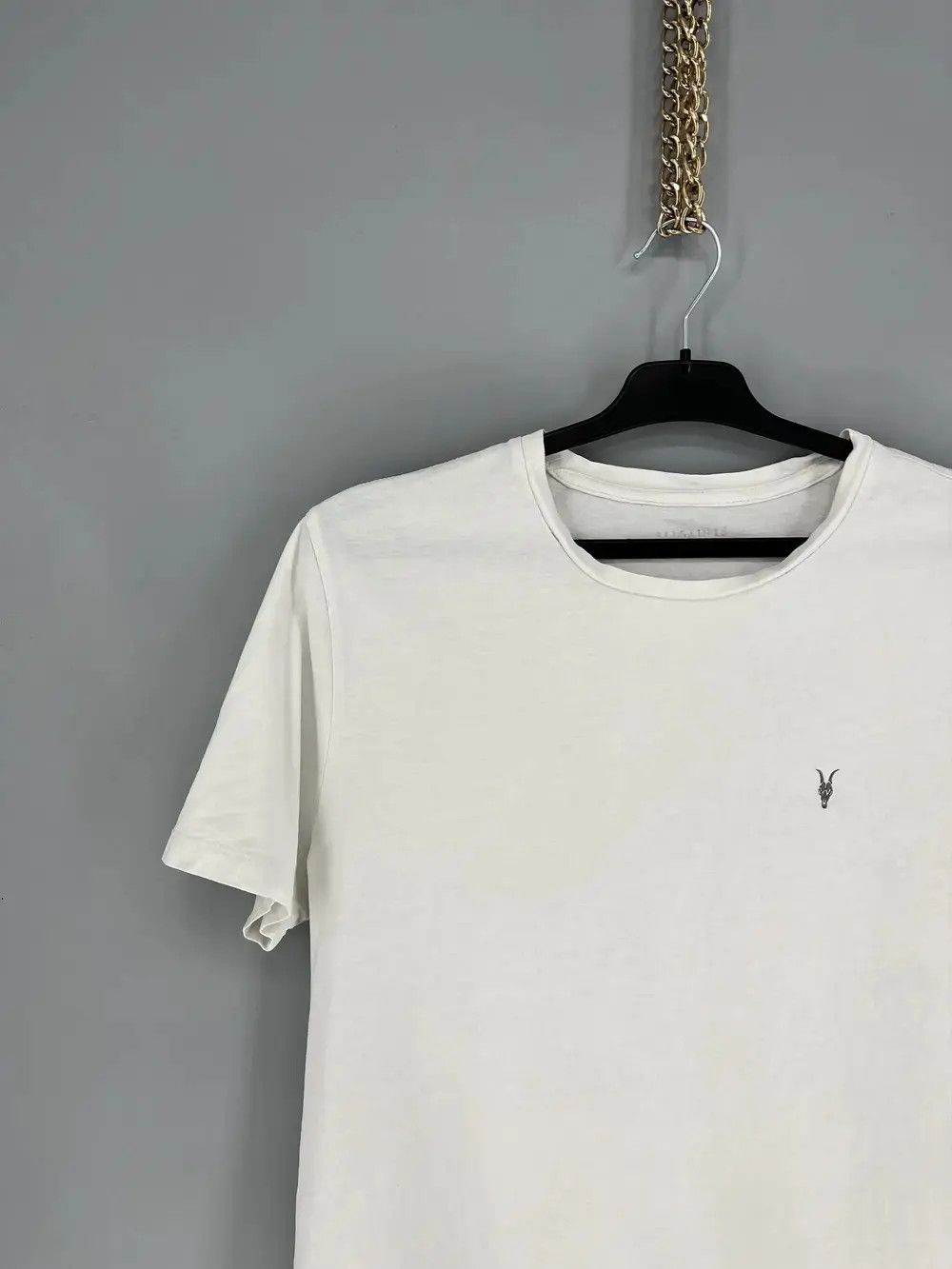 Allsaints Vintage Y2K Allsaints T-shirt luxury sportswear size M Size US M / EU 48-50 / 2 - 4 Thumbnail