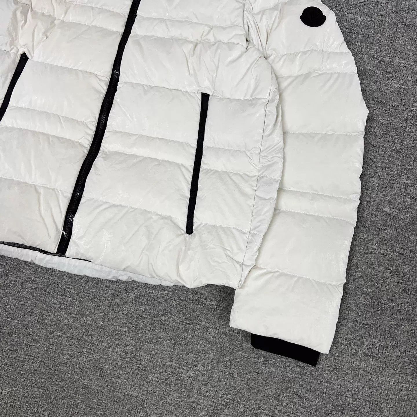 Moncler Moncler Tharon Logo Down Jacket 1 Size S / US 4 / IT 40 - 4 Thumbnail