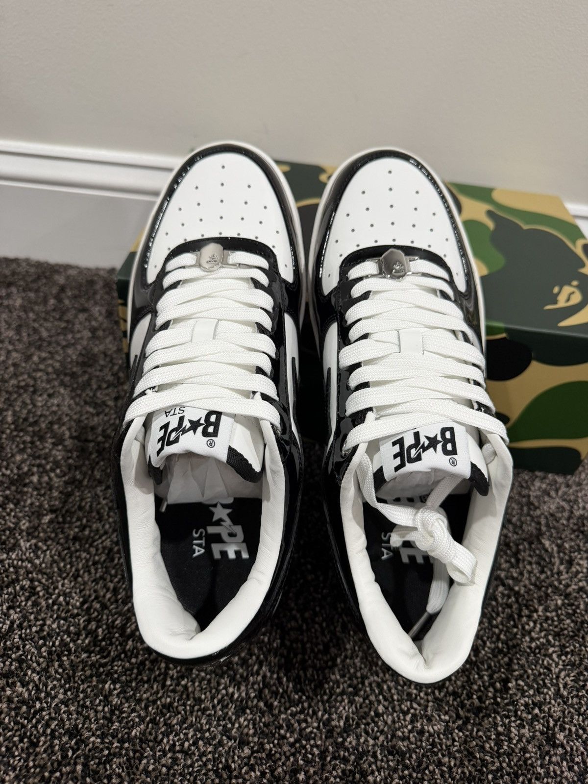 Bape A Bathing Ape Bapesta Patent Leather Black/White Sneaker Size US 9.5 / EU 42-43 - 7 Thumbnail