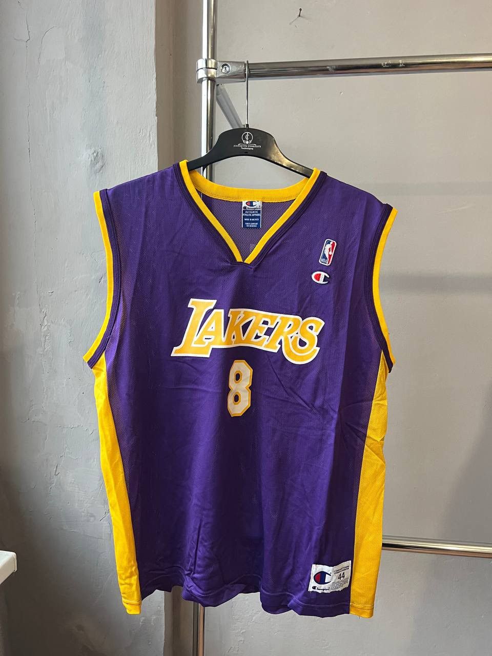NBA RARE LOS ANGELES LAKERS #8 BRYANT CHAMPION BASKETBALL JERSEY Size US M / EU 48-50 / 2 - 2 Thumbnail