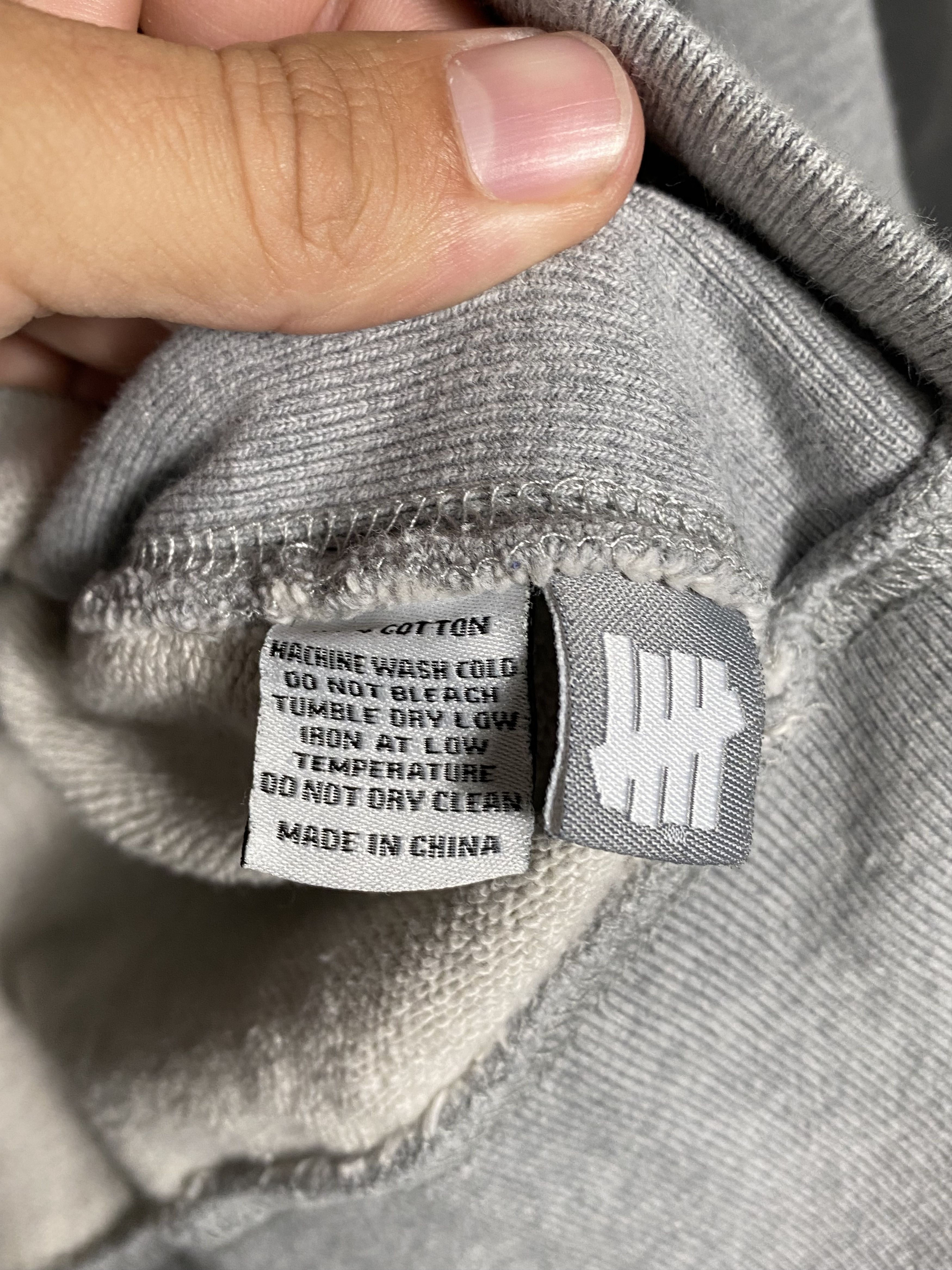 Undefeated Undefeated 5 Strikes Full Zip Gray Hoodie Size XL Size US XL / EU 56 / 4 - 4 Thumbnail