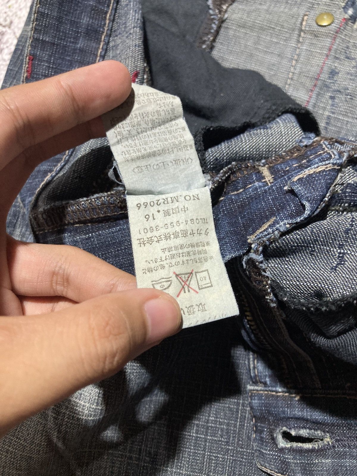 Marithe + Francois Girbaud 2000s Marithe + Francois Girbaud Distressed Bootcut Jeans Size US 28 / EU 44 - 20 Thumbnail