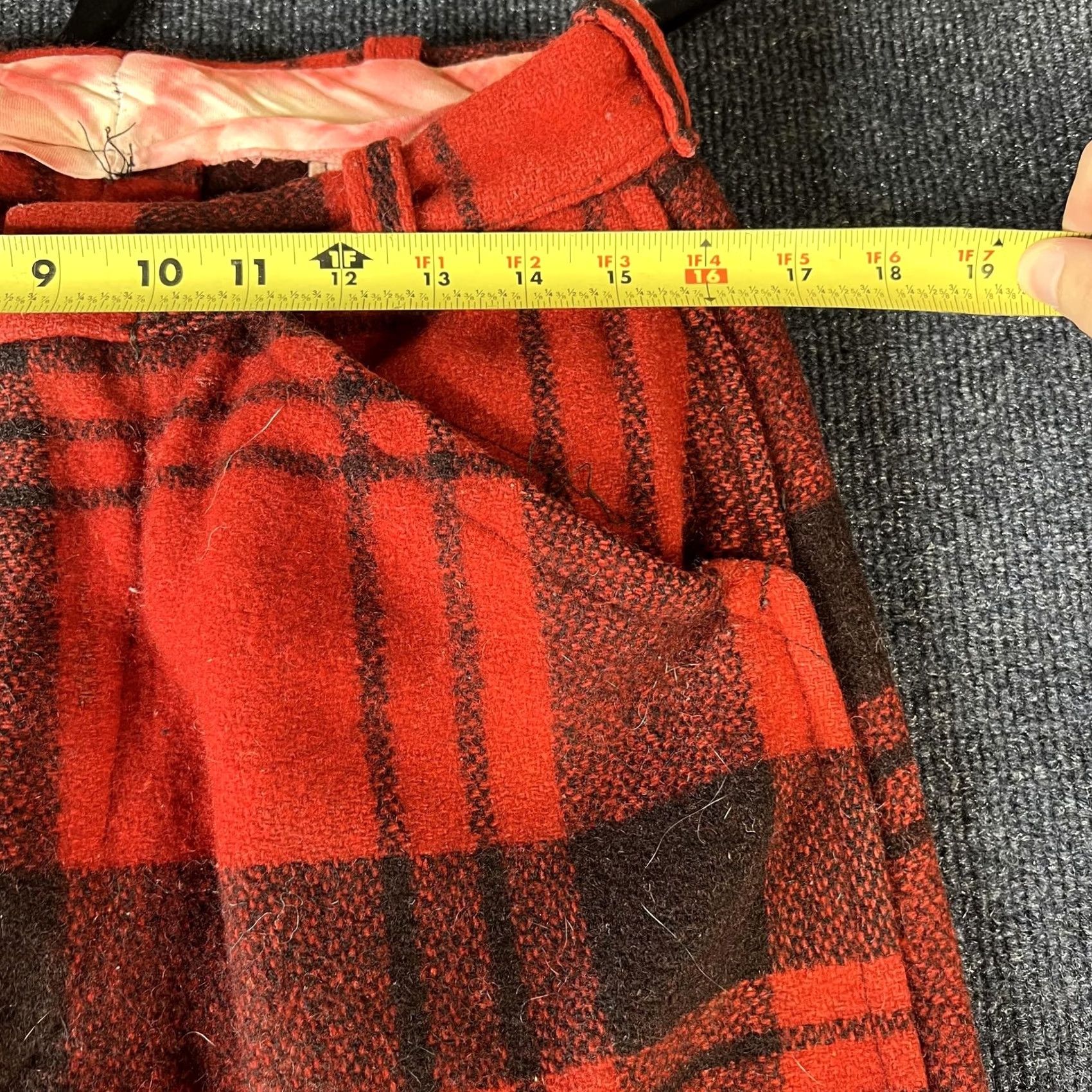 Vintage VINTAGE Hunting Pants Mens Medium Red Black Plaid Cuffed Lined Outdoors Wool Size US 37 - 3 Thumbnail