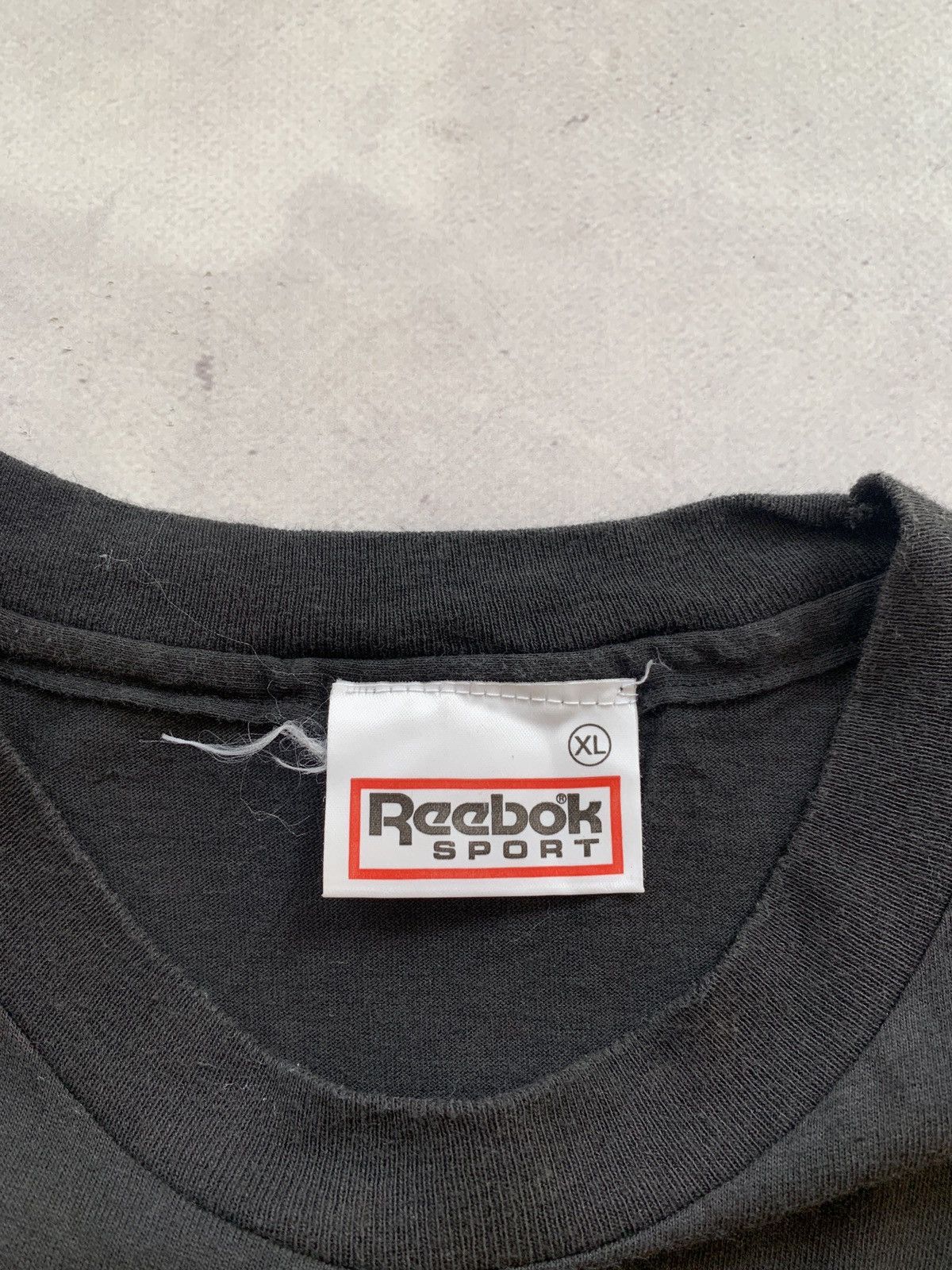 Reebok Reebok Vintage 90s Pump Up T-Shirt Black Single Stitch Size US XL / EU 56 / 4 - 8 Thumbnail