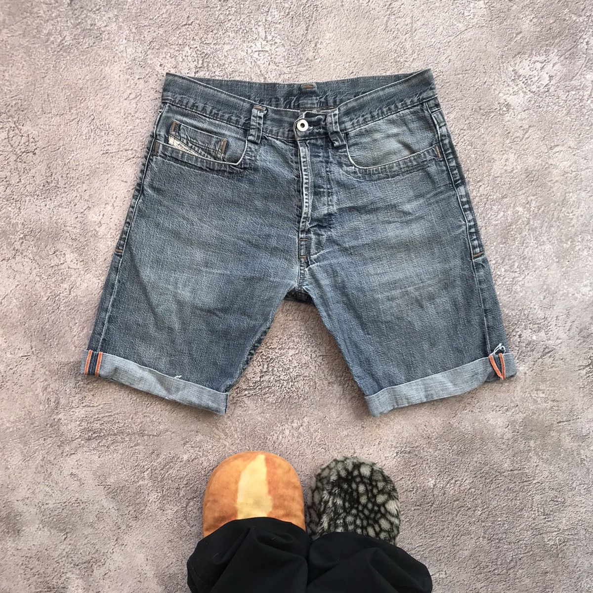 Vintage Vintage Diesel Distressed Denim Shorts Y2K Streetwear 30 Size US 30 / EU 46 - 1 Thumbnail