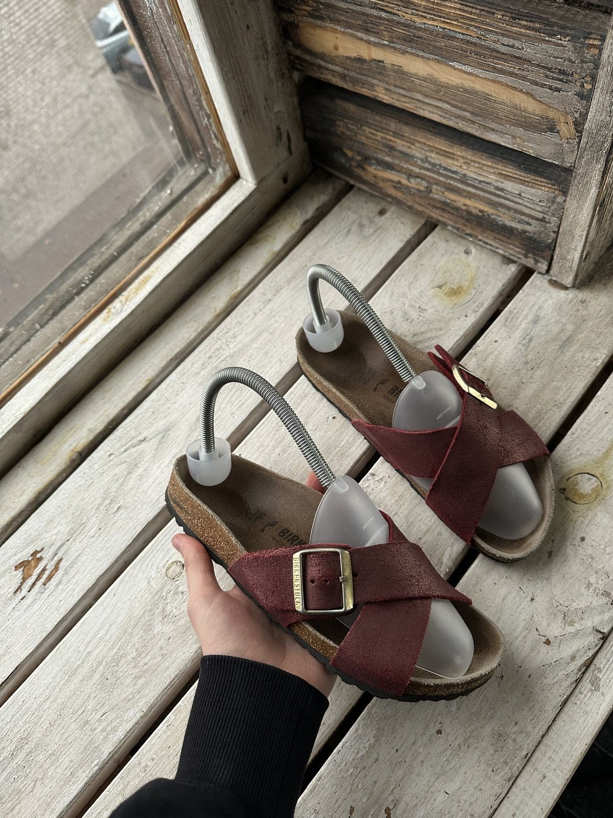 Birkenstock 🚨Vintage Birkenstock 38 dark red Luxe Sandals rare slides Size US 8 / IT 38 - 1 Thumbnail