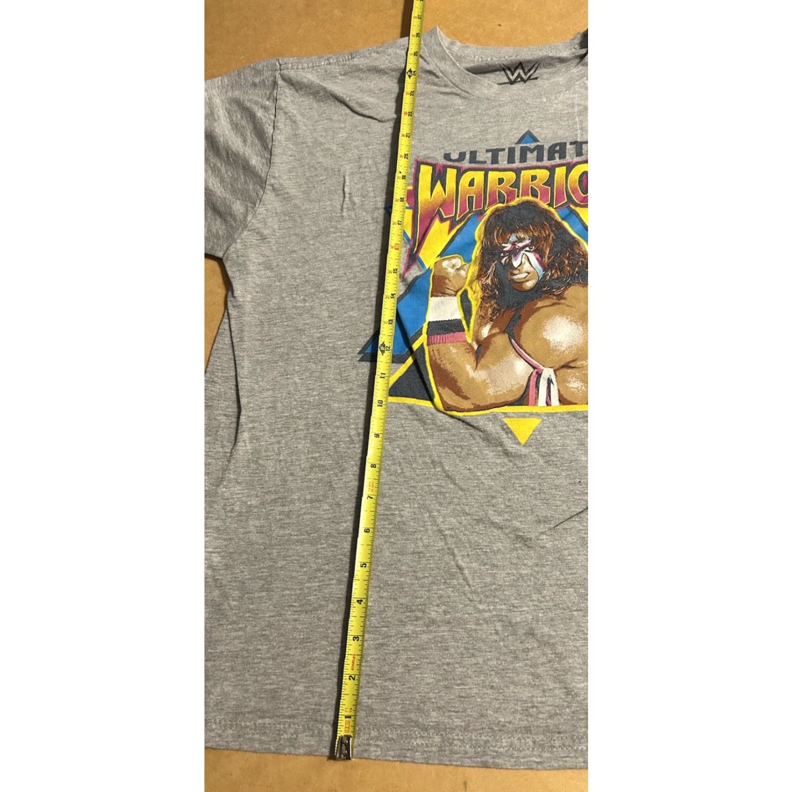 Vintage WWE Ultimate Warrior Legends Shirt T-Shirt Men Large Heather Gray Graphic Tee Wrestlemania Wrestling WWF WWE Front Graphics Size US L / EU 52-54 / 3 - 6 Thumbnail