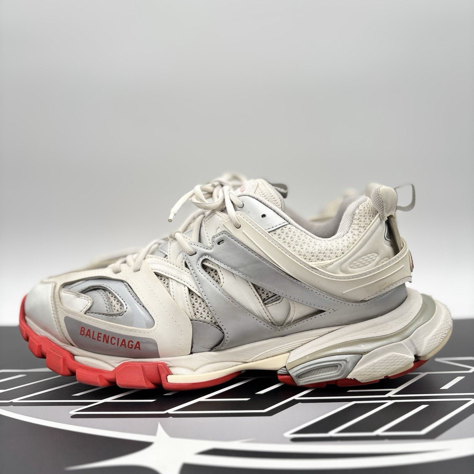 Balenciaga Balenciaga Track Sneaker ' White Red ' | GOOD CONDITION! Size US 13 / EU 46 - 1 Thumbnail
