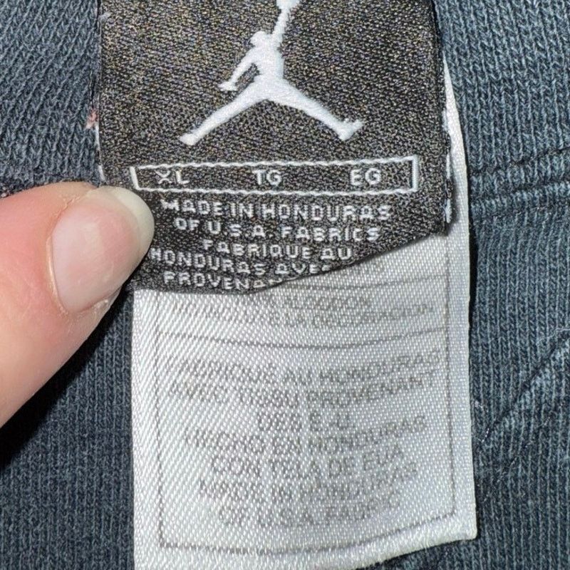 Other Vintage Michael Jordan Flight Tee Size US XL / EU 56 / 4 - 3 Thumbnail