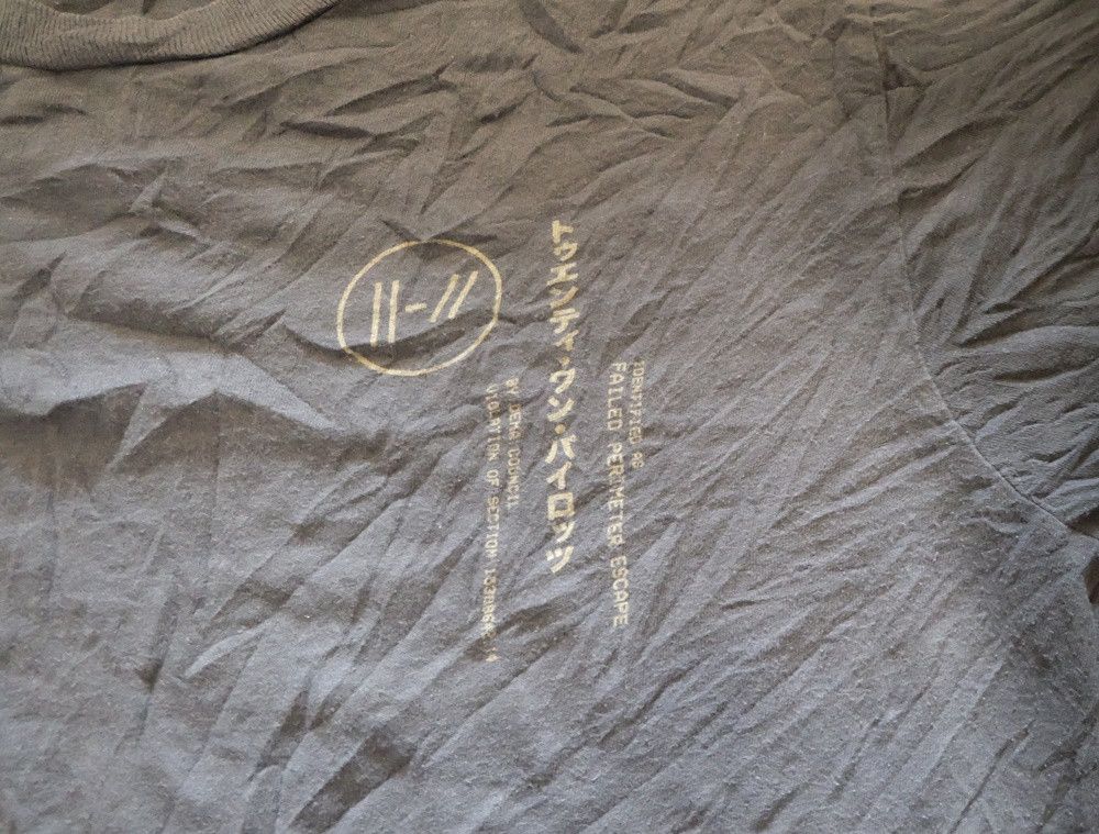 Band Tees Twenty One Pilots Size US M / EU 48-50 / 2 - 2 Thumbnail