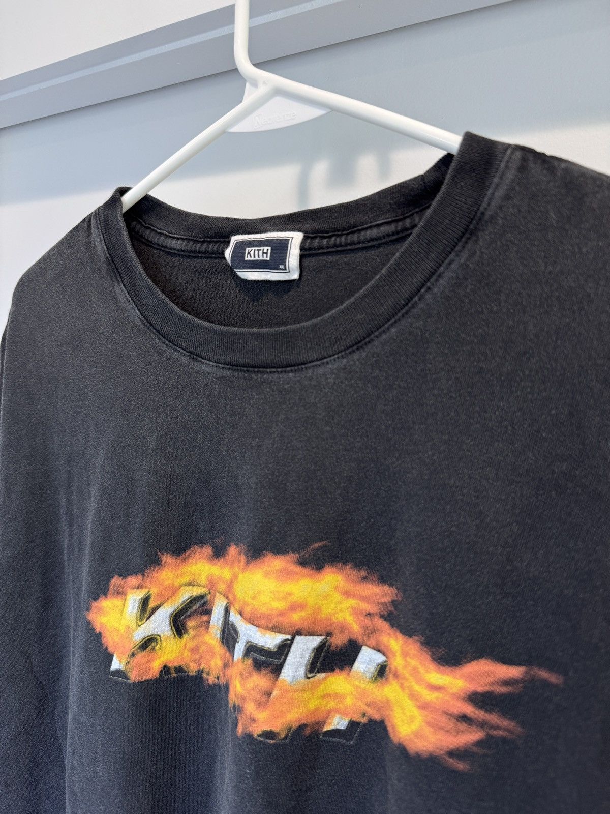 Kith Kith Orbit Flame Black Vintage Tee Size XL Size US XL / EU 56 / 4 - 4 Thumbnail