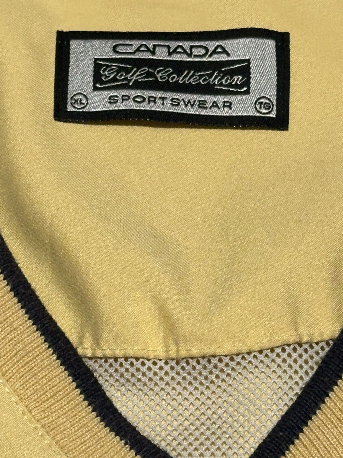 Vintage Vintage Y2K Masters Golf V neck yellow Pullover Vest Size US XL / EU 56 / 4 - 4 Thumbnail