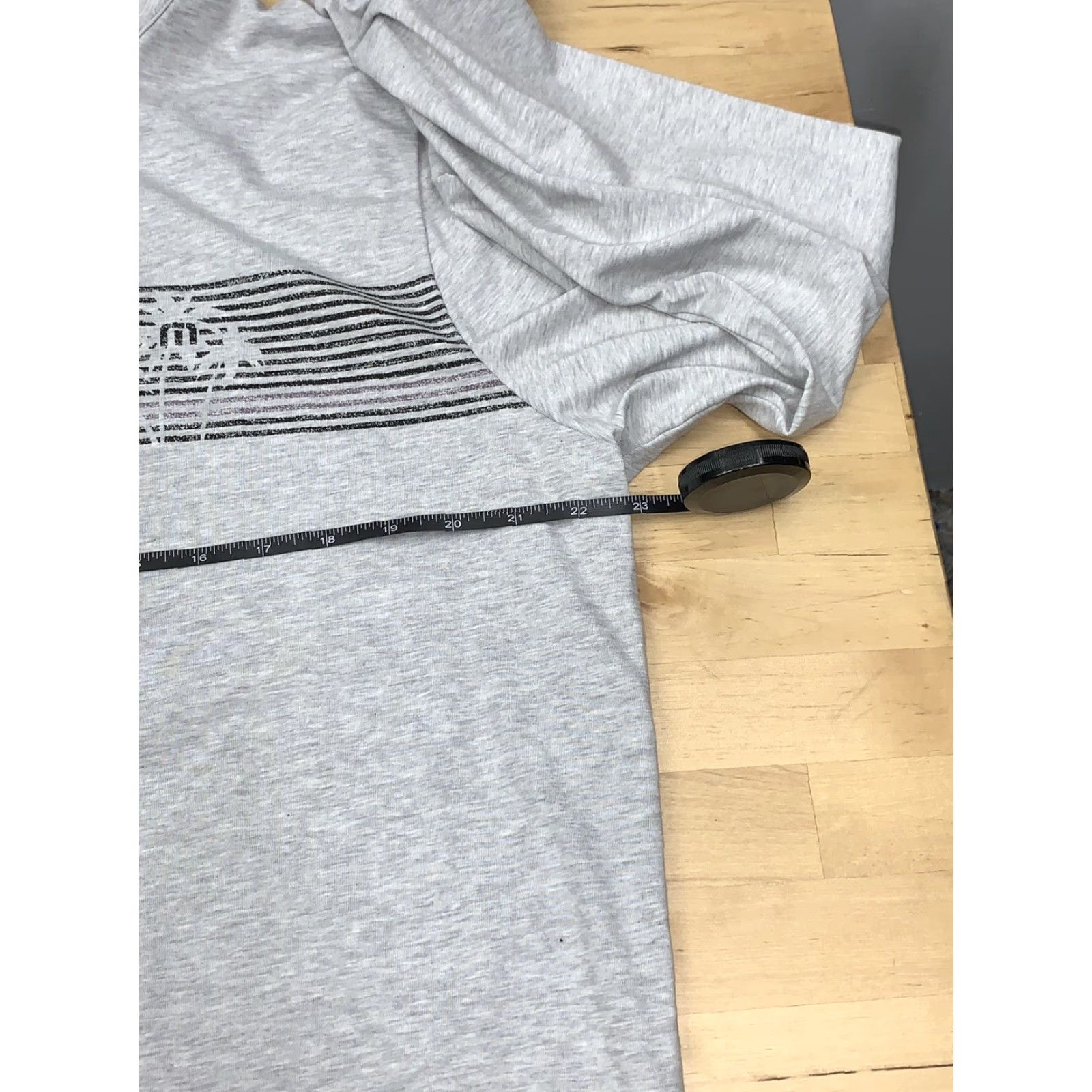 TravisMathew Travis Mathew Mens 1/4 Zip Pullover Sweater M Gray Golf Casual Shirt Size US M / EU 48-50 / 2 - 4 Thumbnail