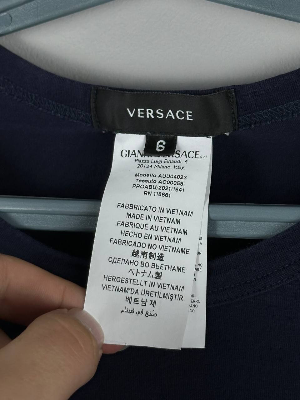 Versace Versace Luxury Basic Logo T Shirt Navy Slim Fit Size US L / EU 52-54 / 3 - 5 Thumbnail