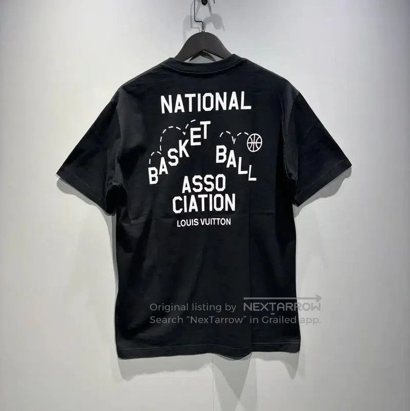 Louis Vuitton Louis Vuitton Black Cotton Men's T. Size US L / EU 52-54 / 3 - 2 Thumbnail