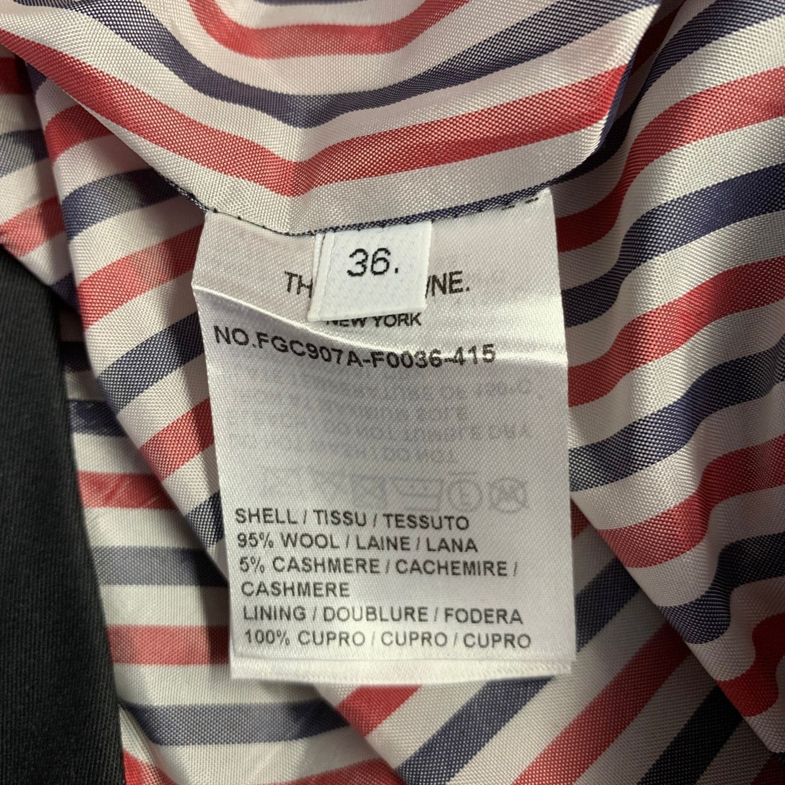 Thom Browne Size 0 Navy White Wool Cashmere Pinstripe Cuffed Mini Skirt Size 25" / US 0 / IT 36 - 6 Thumbnail