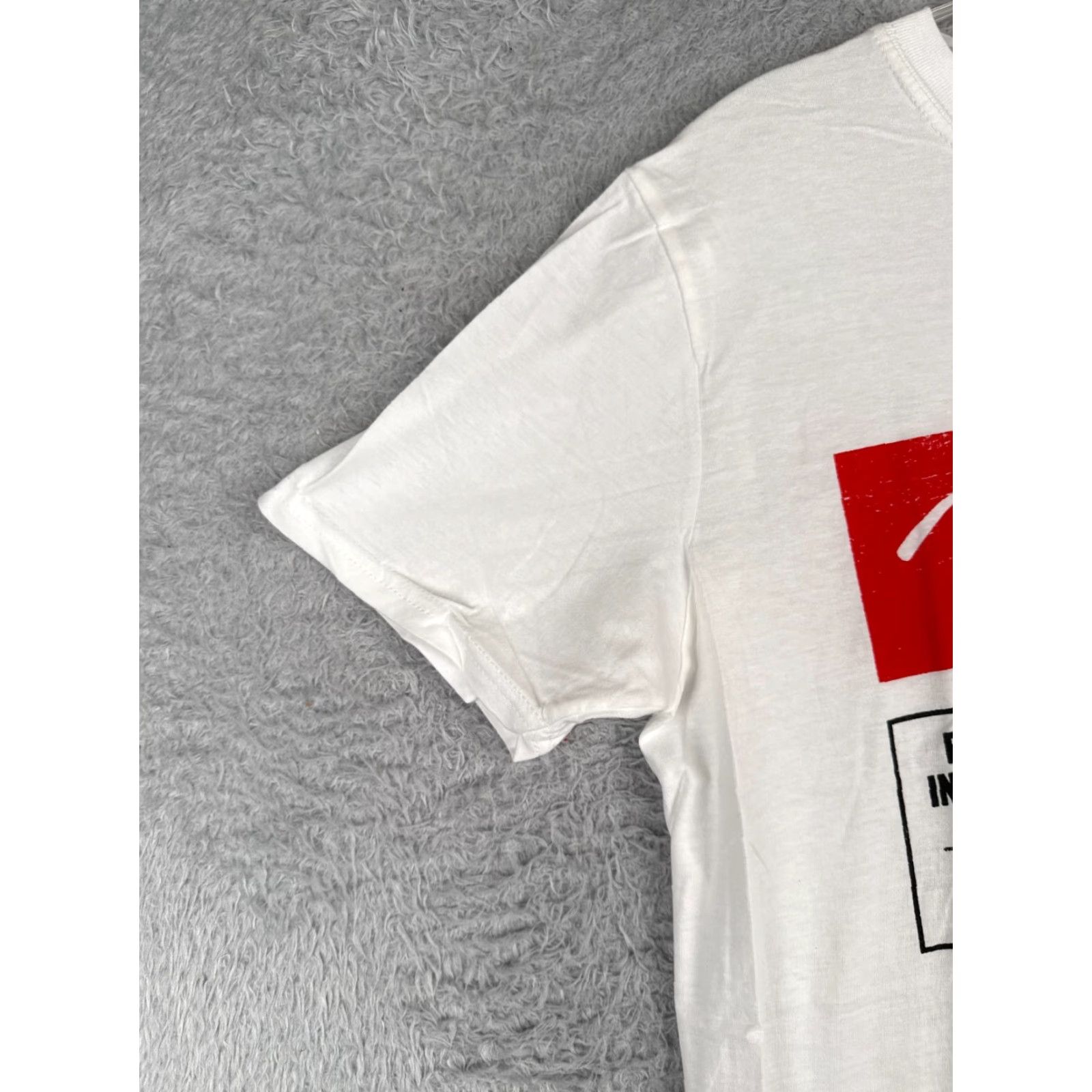Fender Fender Shirt Men M White Solid 1964 Stratocaster Amps Accessories TAGS Music Size US M / EU 48-50 / 2 - 3 Thumbnail