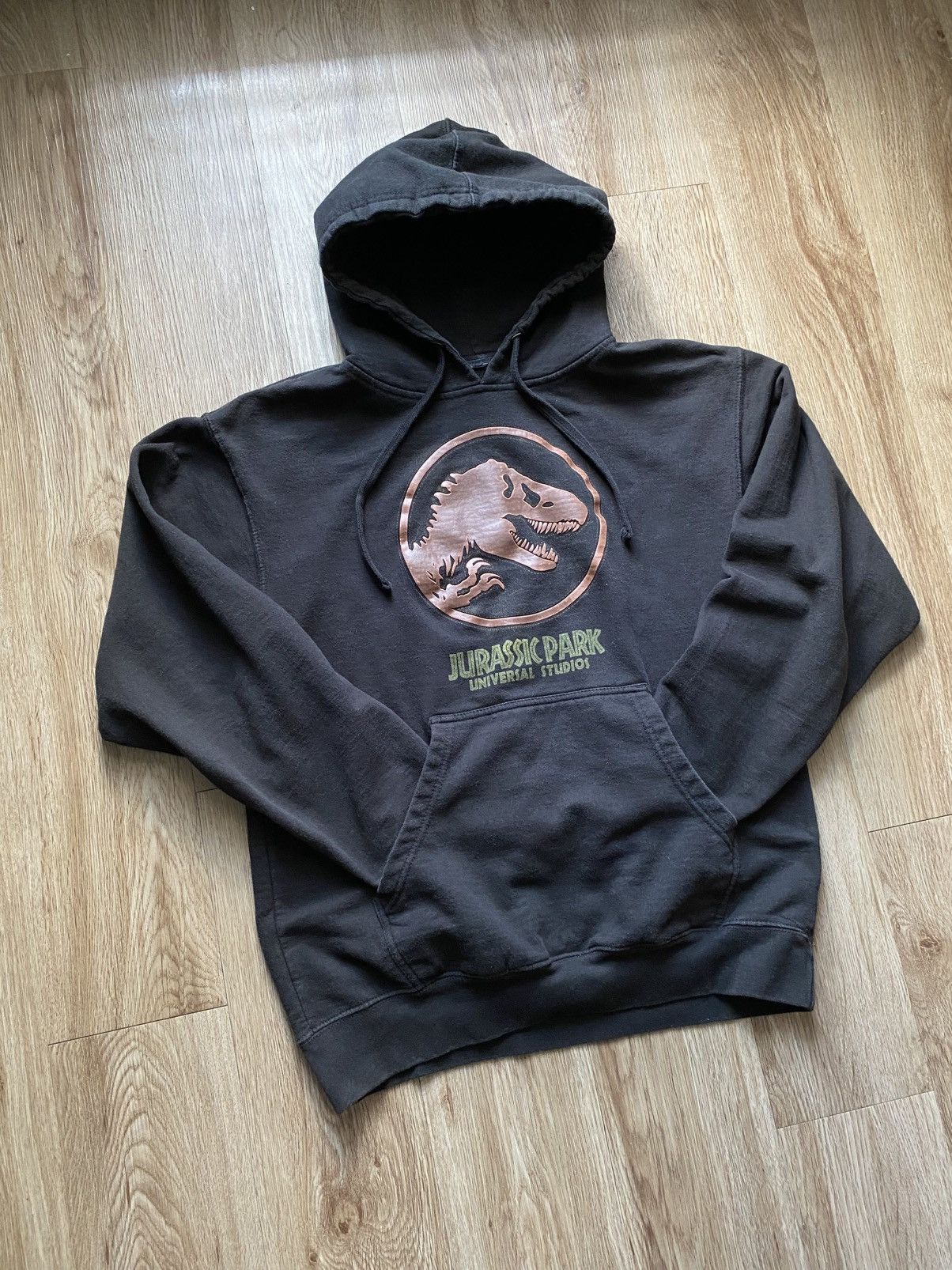 Universal Studios Jurassic Park Movie Universal Studios Logo Hoodie Size US L / EU 52-54 / 3 - 3 Thumbnail