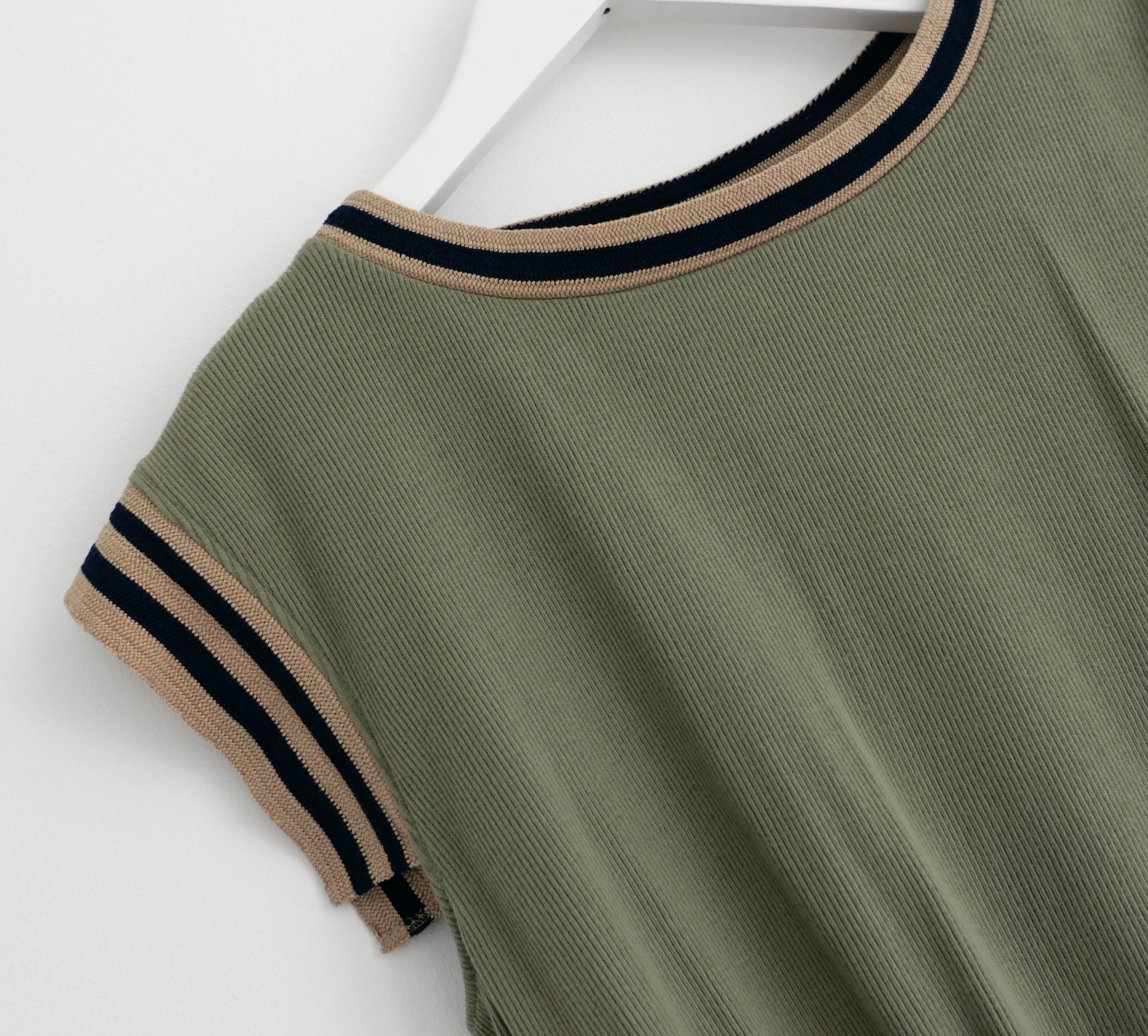 Chanel Chanel Khaki Knit Striped Trim Top Cruise 2017 17C Cuba Size XS / US 0-2 / IT 36-38 - 2 Thumbnail